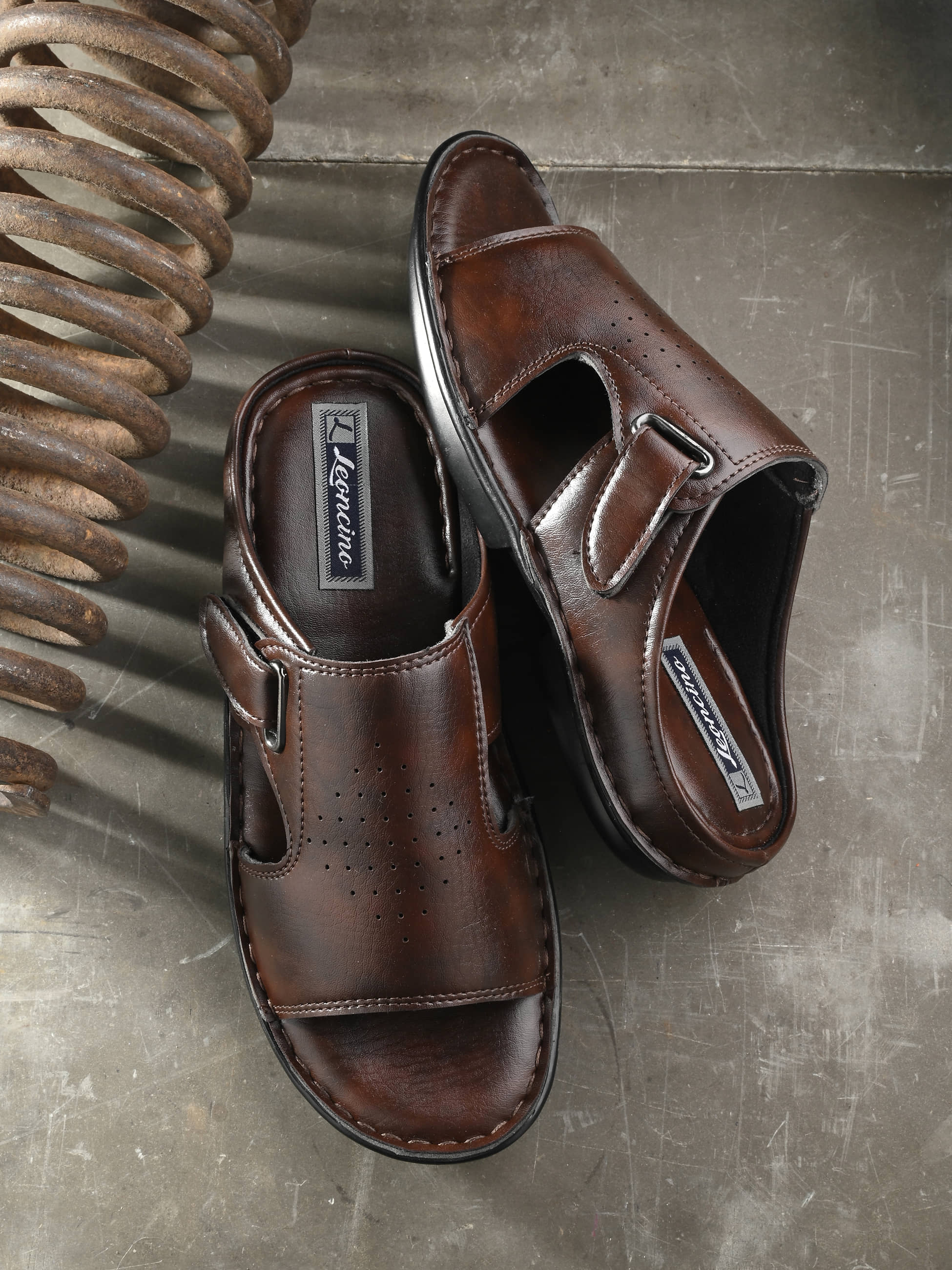LEONCINO - Tan Men's Sandals