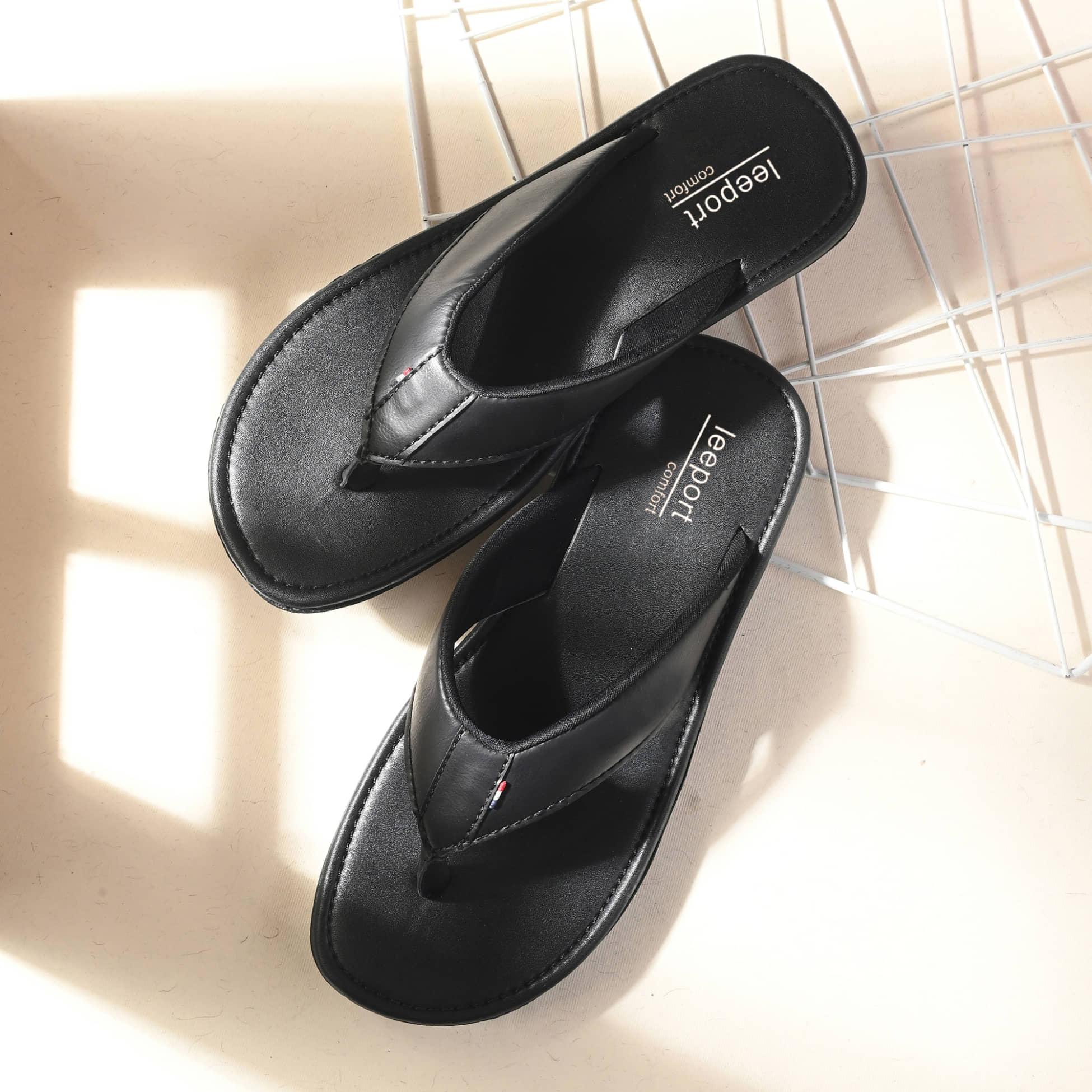 Leeport Brown Men's Thong Flip Flop