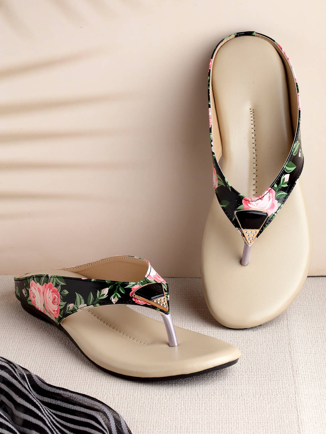 Carrito Black Women's Flats Carrito Black Women's Flats