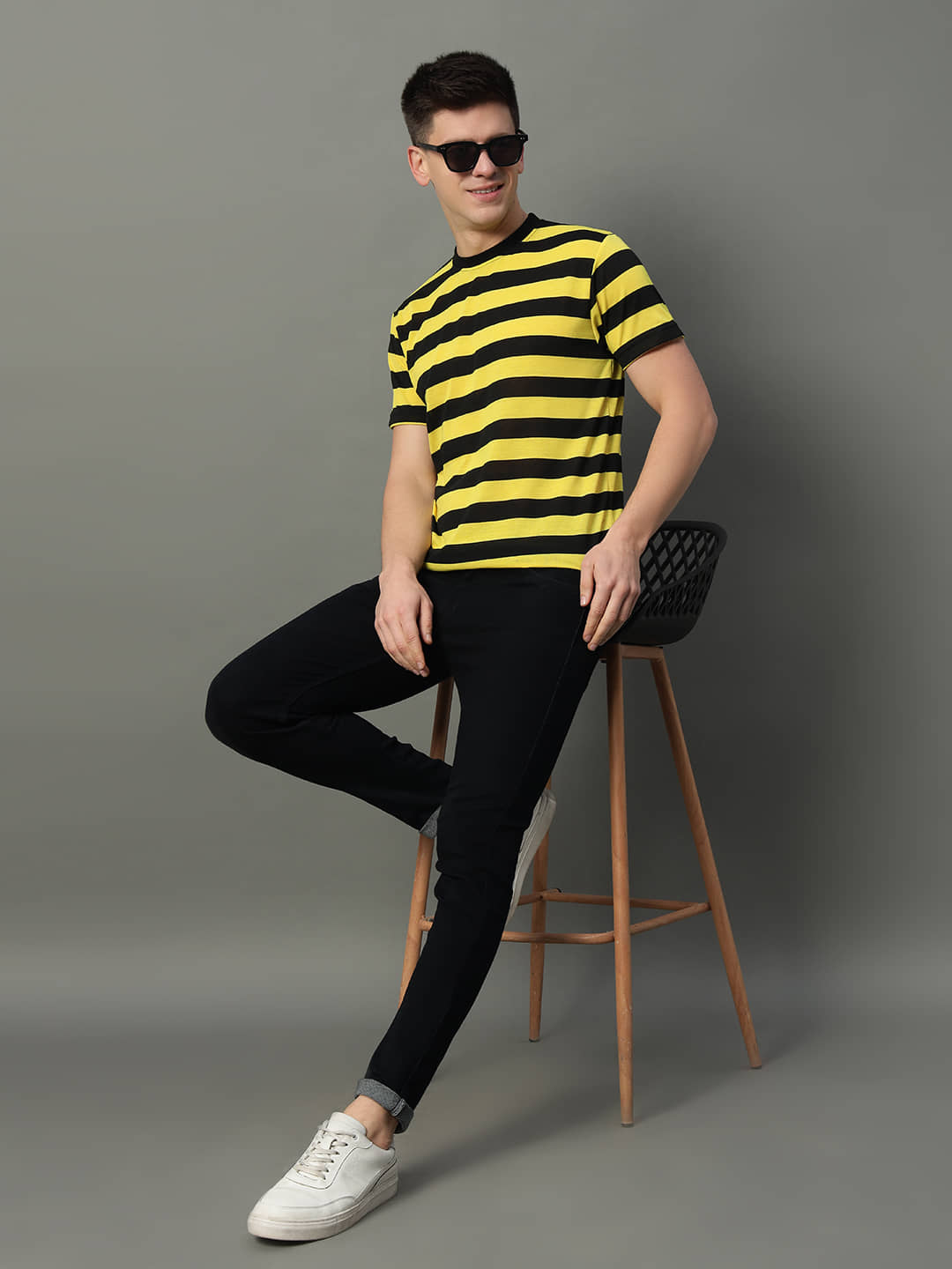 GET GOLF Cotton Blend Regular Fit Striped Half Sleeves Men's Round T-Shirt - Yellow ( Pack of 1 )