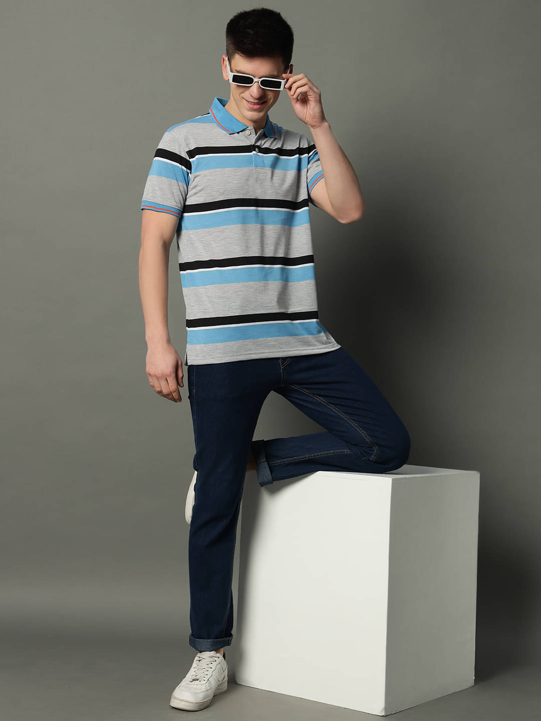 GET GOLF Pack of 1 Cotton Blend Regular Fit Striped Half Sleeves Men's Polo T Shirt ( Turquoise )     			GET GOLF Pack of 1 Cotton Blend Regular Fit Striped Half Sleeves Men's Polo T Shirt ( Turquoise )