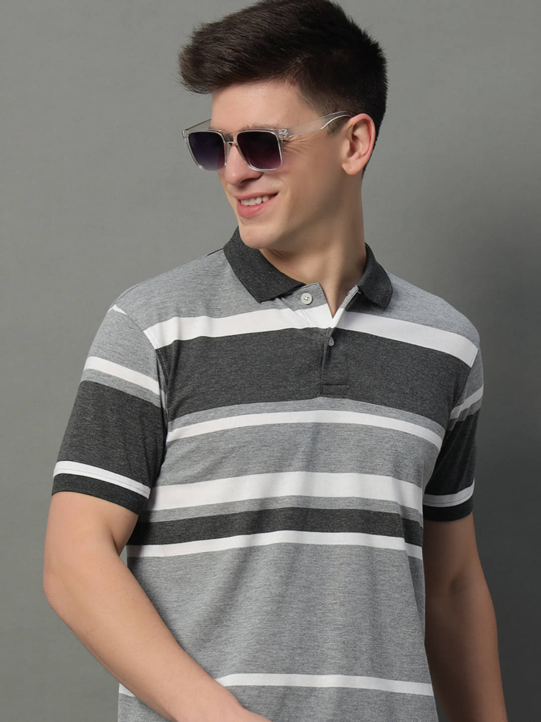 GET GOLF Pack of 1 Cotton Blend Regular Fit Striped Half Sleeves Men's Polo T Shirt ( Grey )     			GET GOLF Pack of 1 Cotton Blend Regular Fit Striped Half Sleeves Men's Polo T Shirt ( Grey )