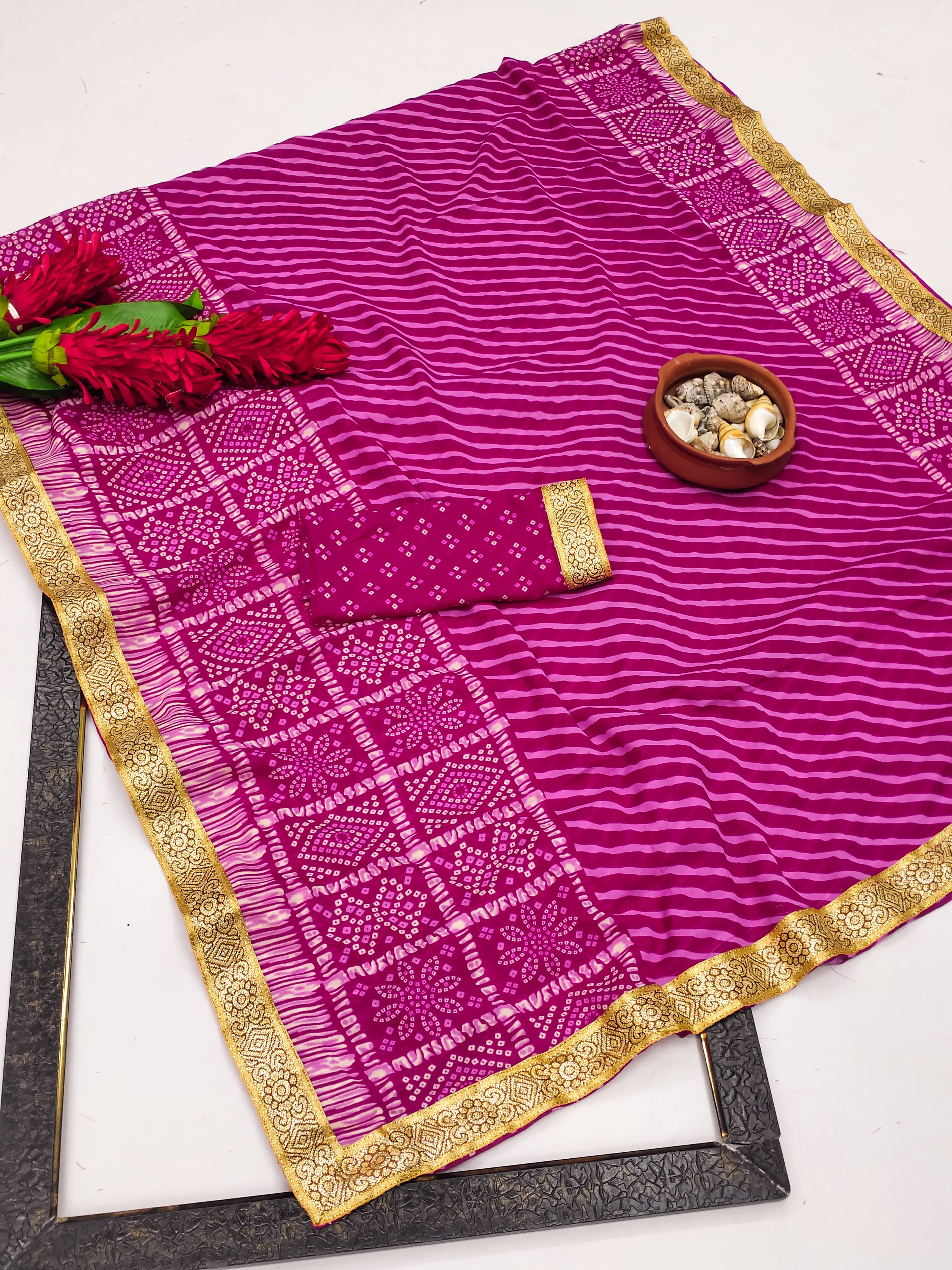 Kanooda Prints Georgette Printed Saree With Unstitched Blouse Piece ( Pink ) Kanooda Prints Georgette Printed Saree With Unstitched Blouse Piece ( Pink )