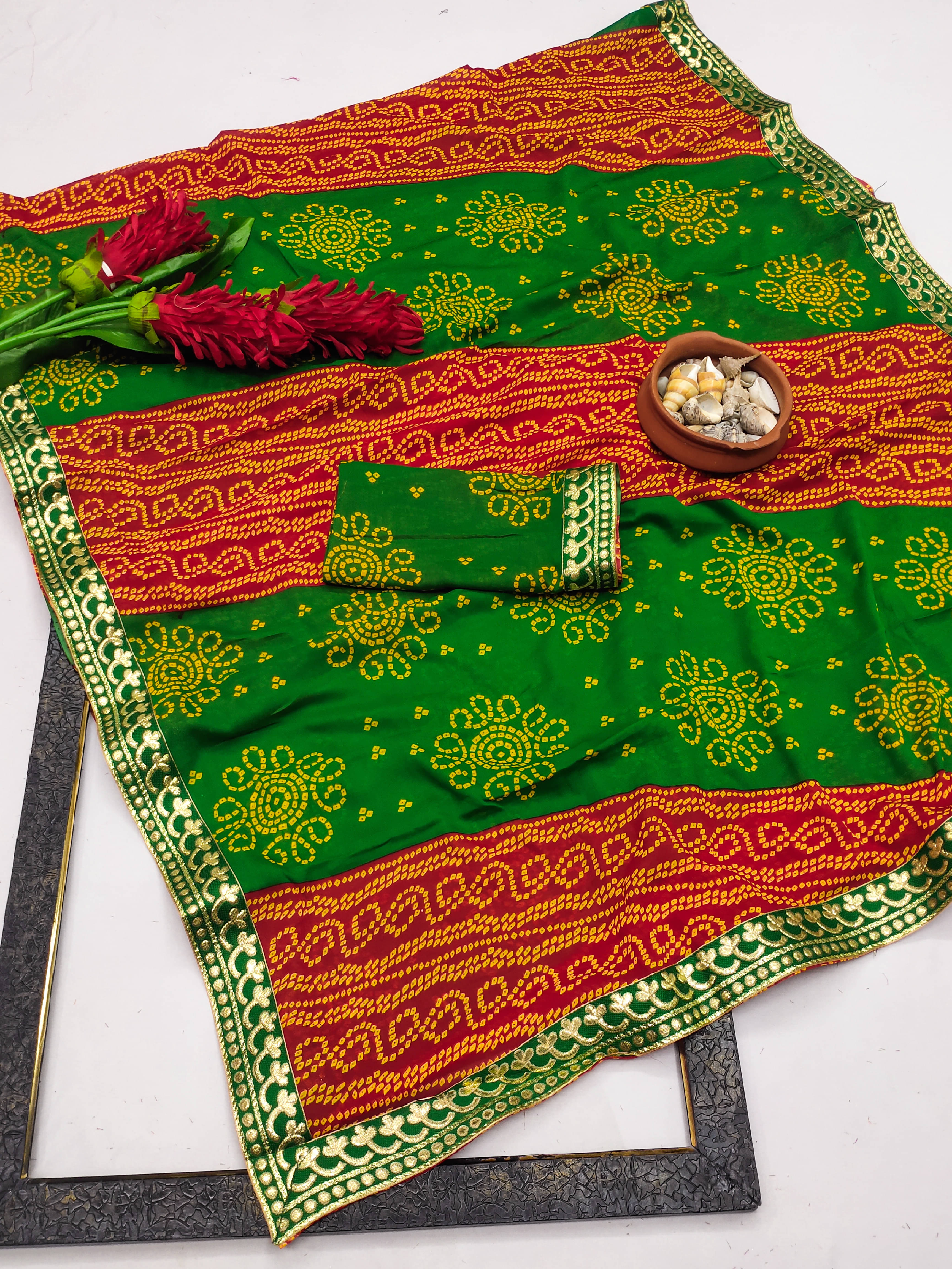 Kanooda Prints Georgette Printed Saree With Unstitched Blouse Piece ( Green ) Kanooda Prints Georgette Printed Saree With Unstitched Blouse Piece ( Green )