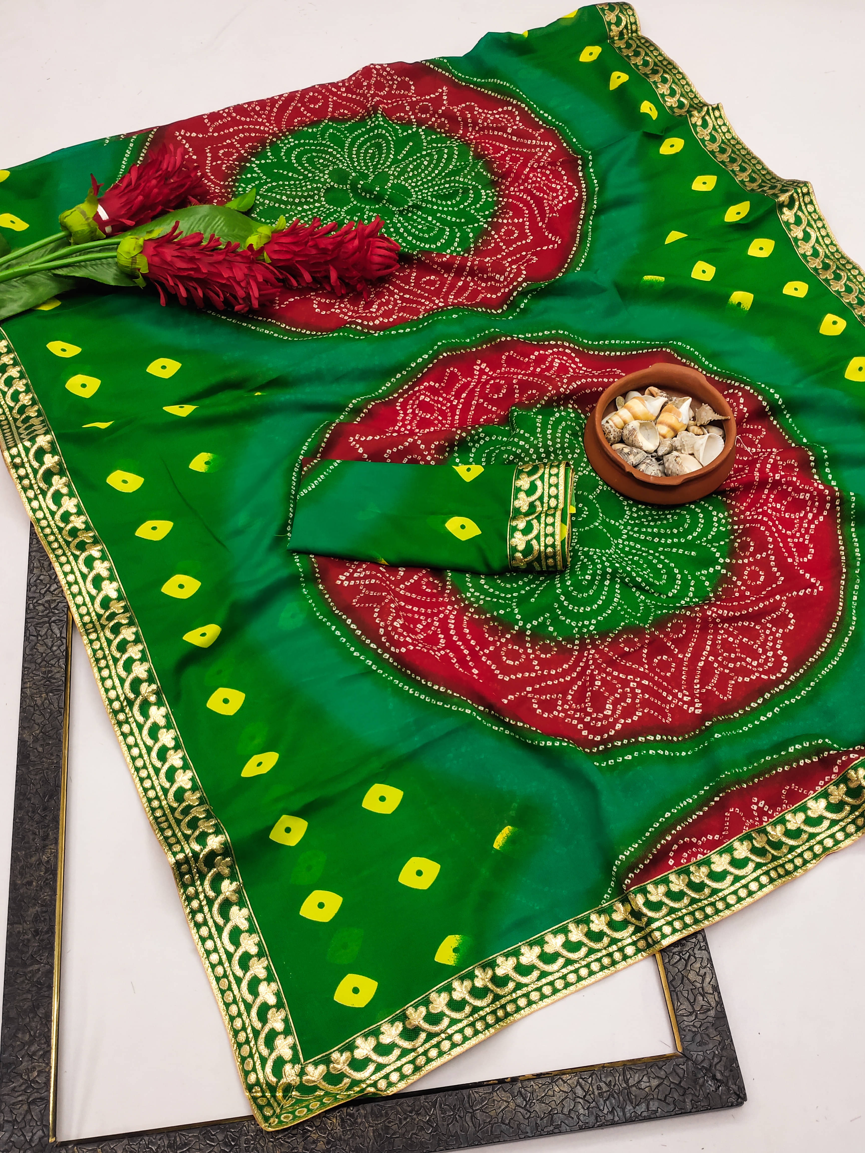 Kanooda Prints Georgette Printed Saree With Unstitched Blouse Piece ( Green ) Kanooda Prints Georgette Printed Saree With Unstitched Blouse Piece ( Green )