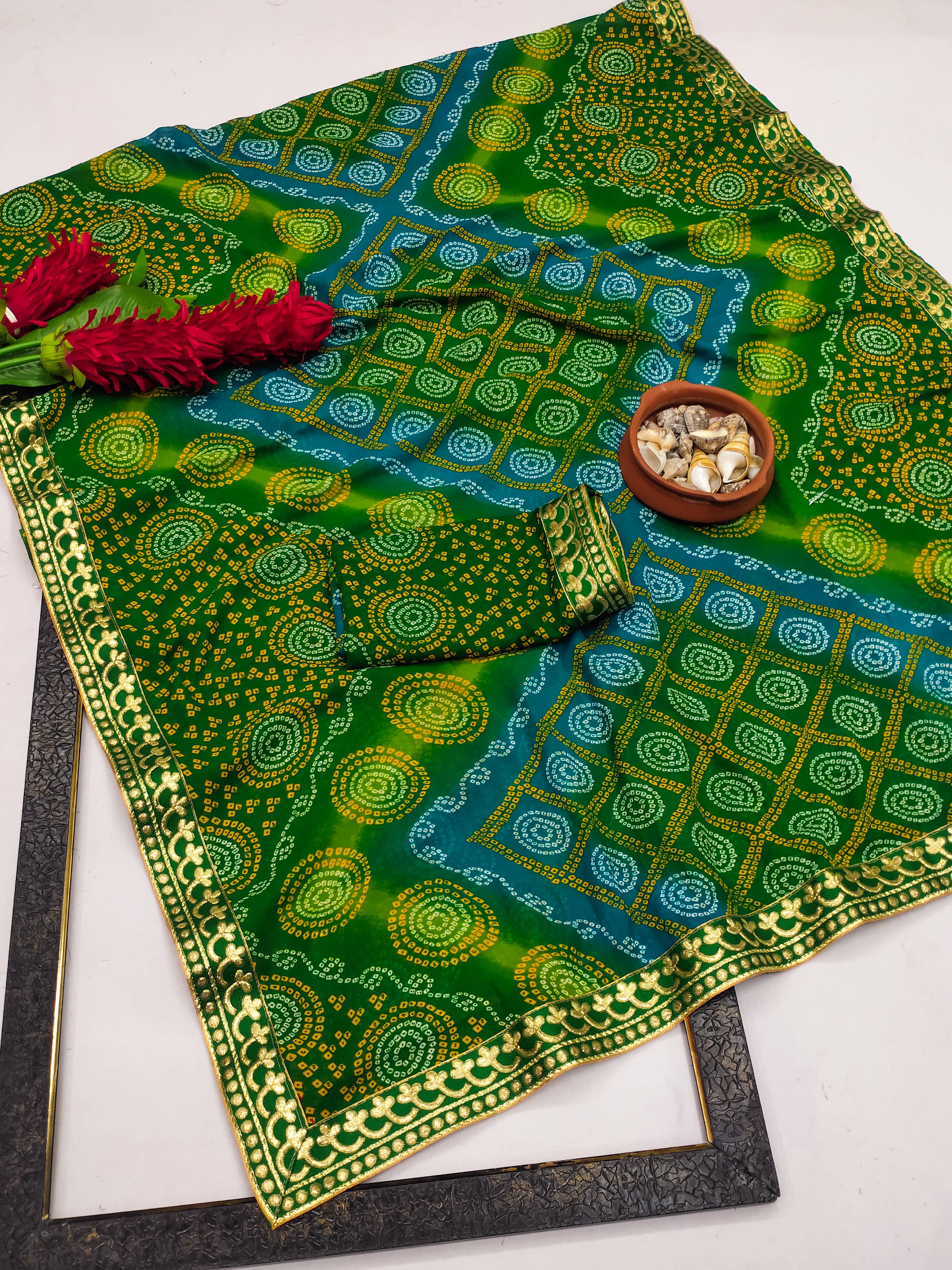     			Kanooda Prints Georgette Printed Saree With Unstitched Blouse Piece ( Green )