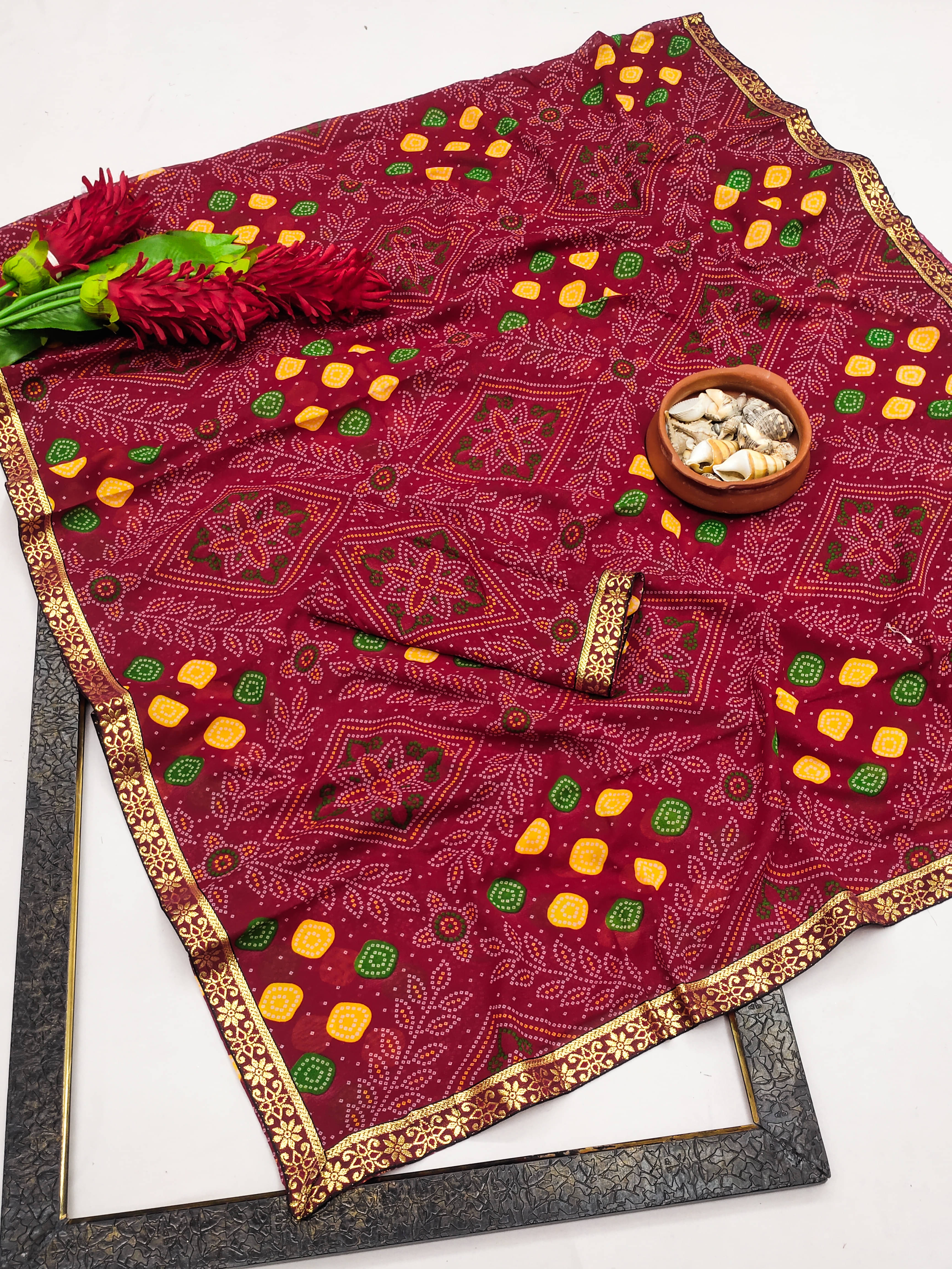 Kanooda Prints Georgette Printed Saree With Unstitched Blouse Piece ( Maroon ) Kanooda Prints Georgette Printed Saree With Unstitched Blouse Piece ( Maroon )