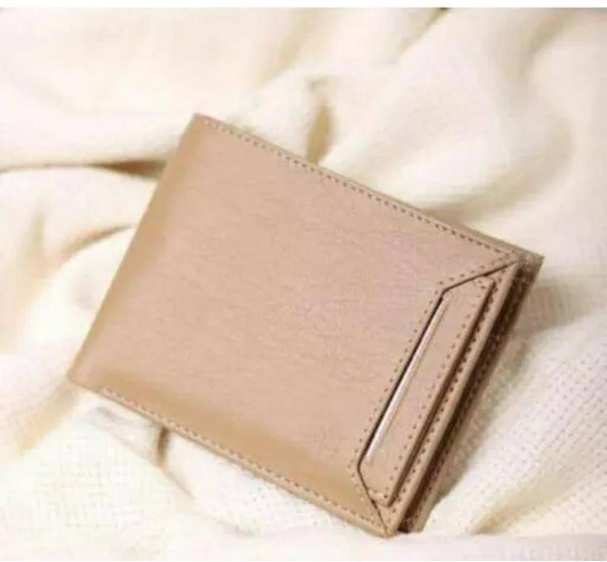     			Classic World PU Printed Men's RFID Wallet With 10 Slots For Card ( Brown , Pack of 1 )