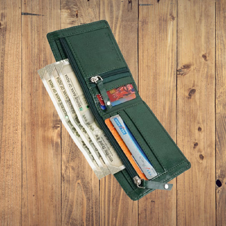 Classic World PU Self Design Men's RFID Wallet With 5 Slots For Card ( Green , Pack of 1 ) - Handbags | Buy online on ZillyBuy
