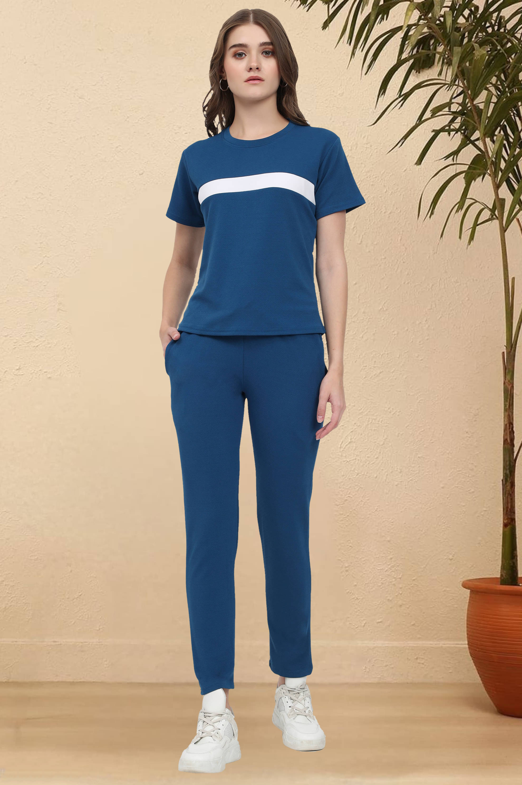     			DTR FASHION Blue Cotton Blend Printed Tracksuit - Pack of 1