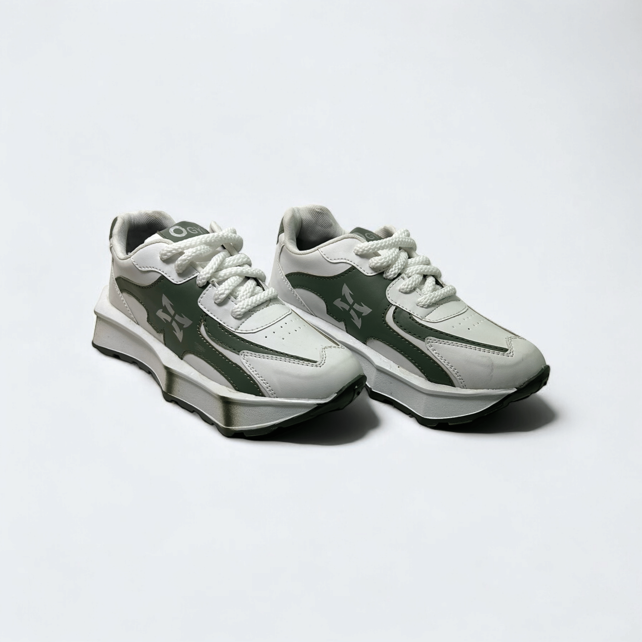     			Akiko URBAN ARROWS Green Men's Sneakers