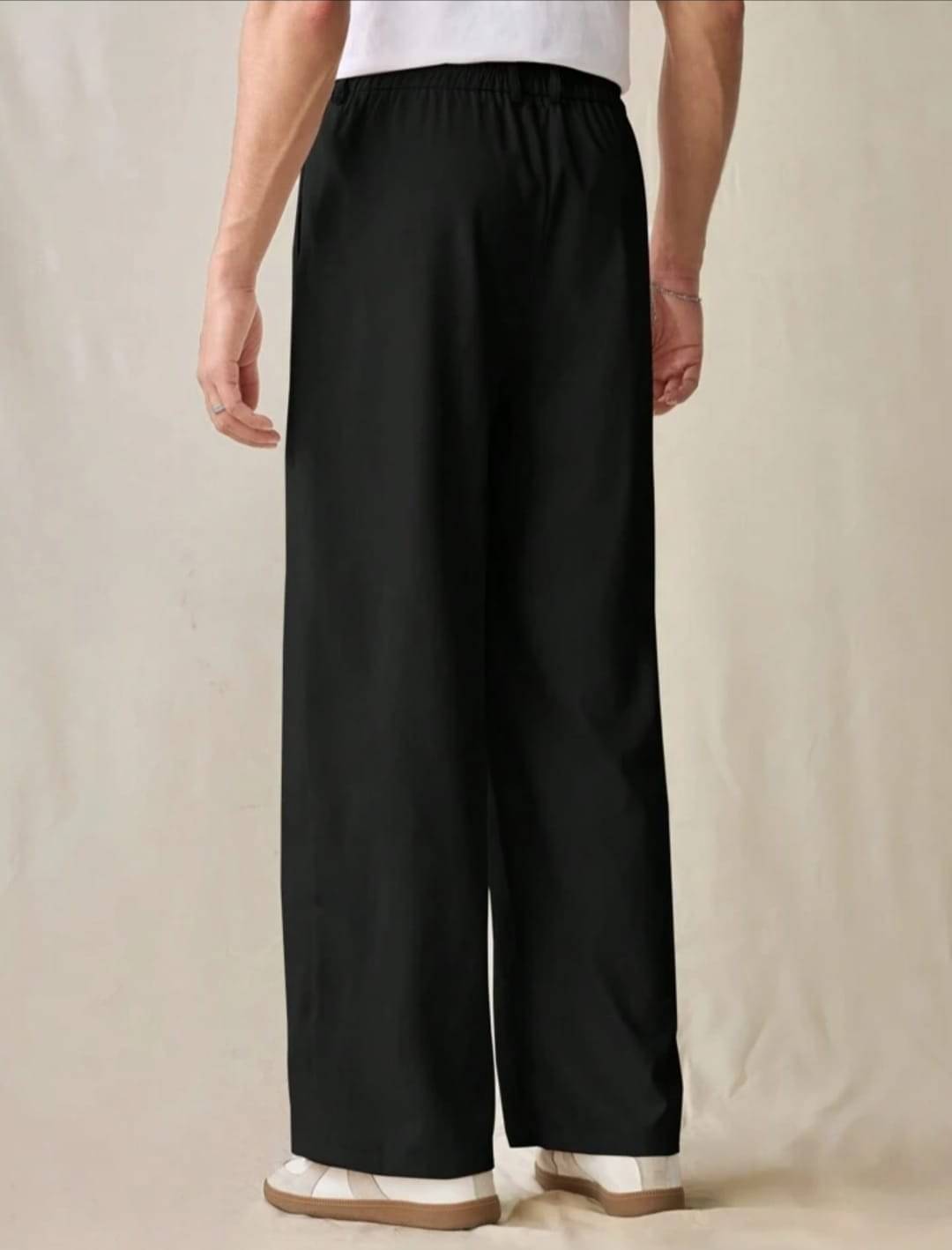     			Broadstar Regular Pleated Men's Formal Trouser - Black ( Pack of 1 )