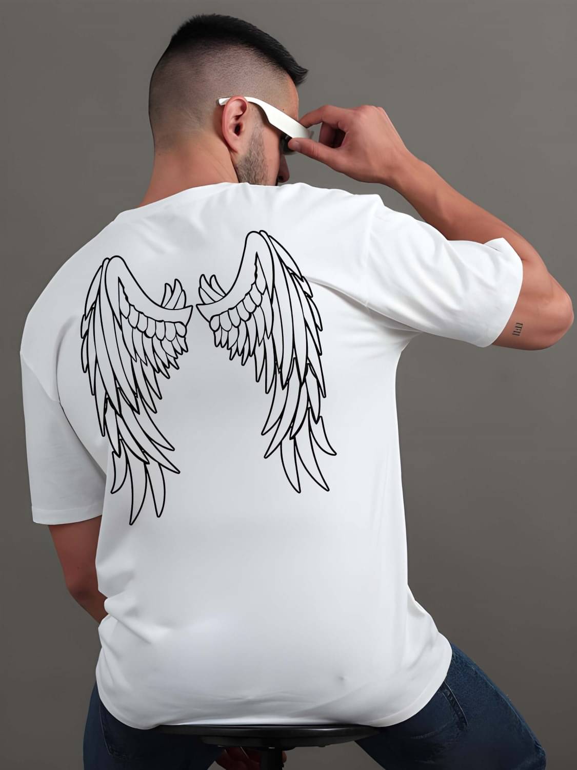     			Kaido Cotton Oversized Fit Self Design Half Sleeves Men's Round T-Shirt - White ( Pack of 1 )