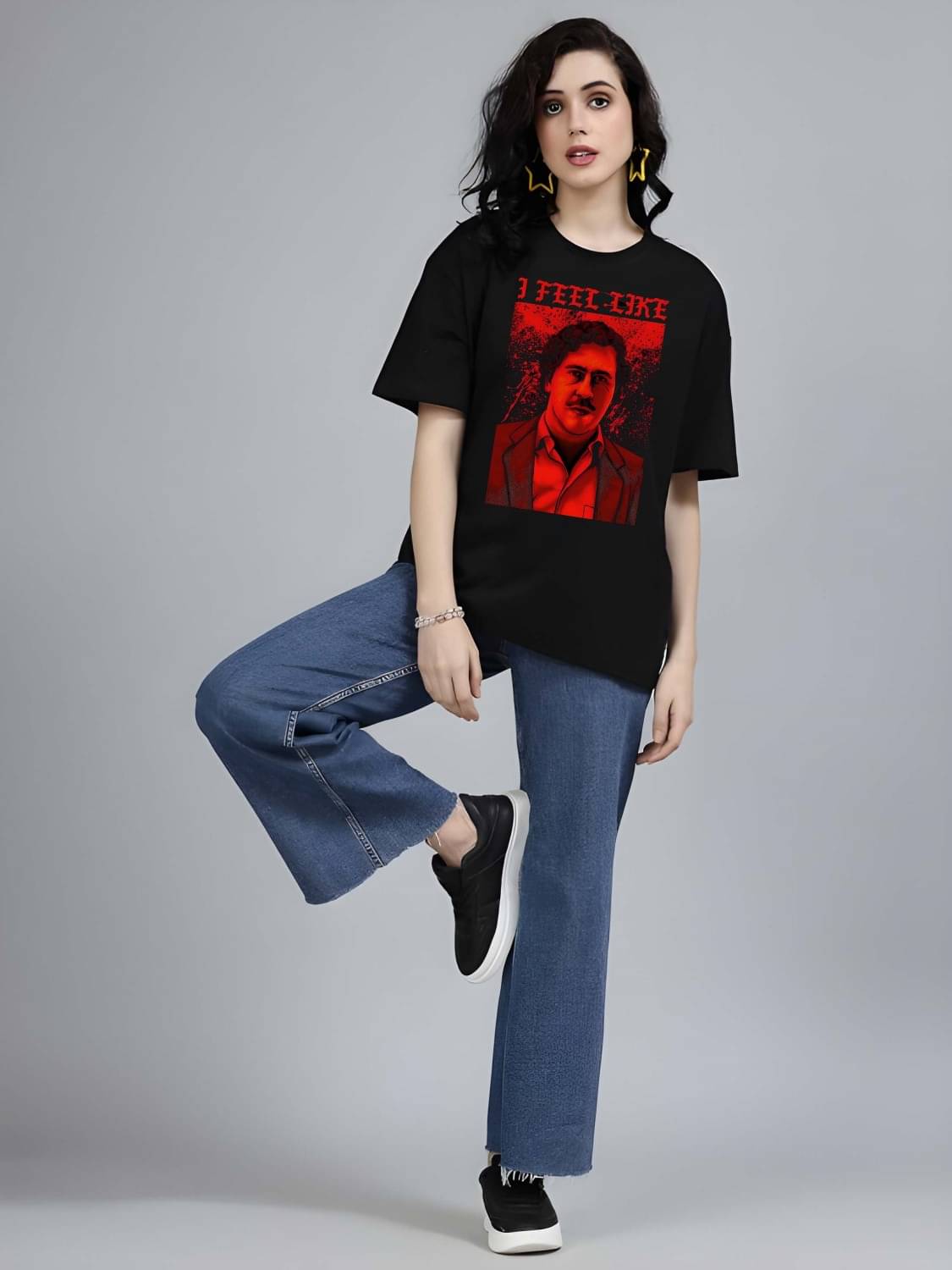     			Kaido Women Cotton Self Design Oversized Fit Round Neck T-Shirt ( Black )