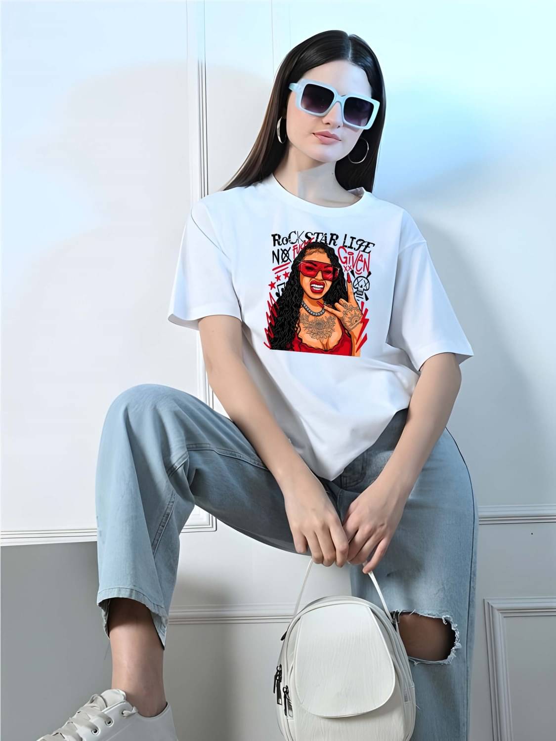 Kaido Women Cotton Self Design Oversized Fit Round Neck T-Shirt ( White )     			Kaido Women Cotton Self Design Oversized Fit Round Neck T-Shirt ( White )