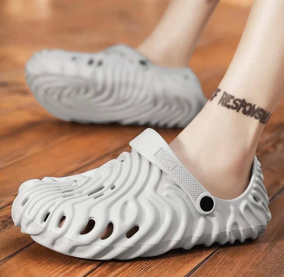     			PM Traders - Grey Men's Clogs