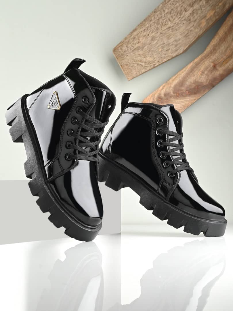 Rising Wolf Black Men's Casual Boots