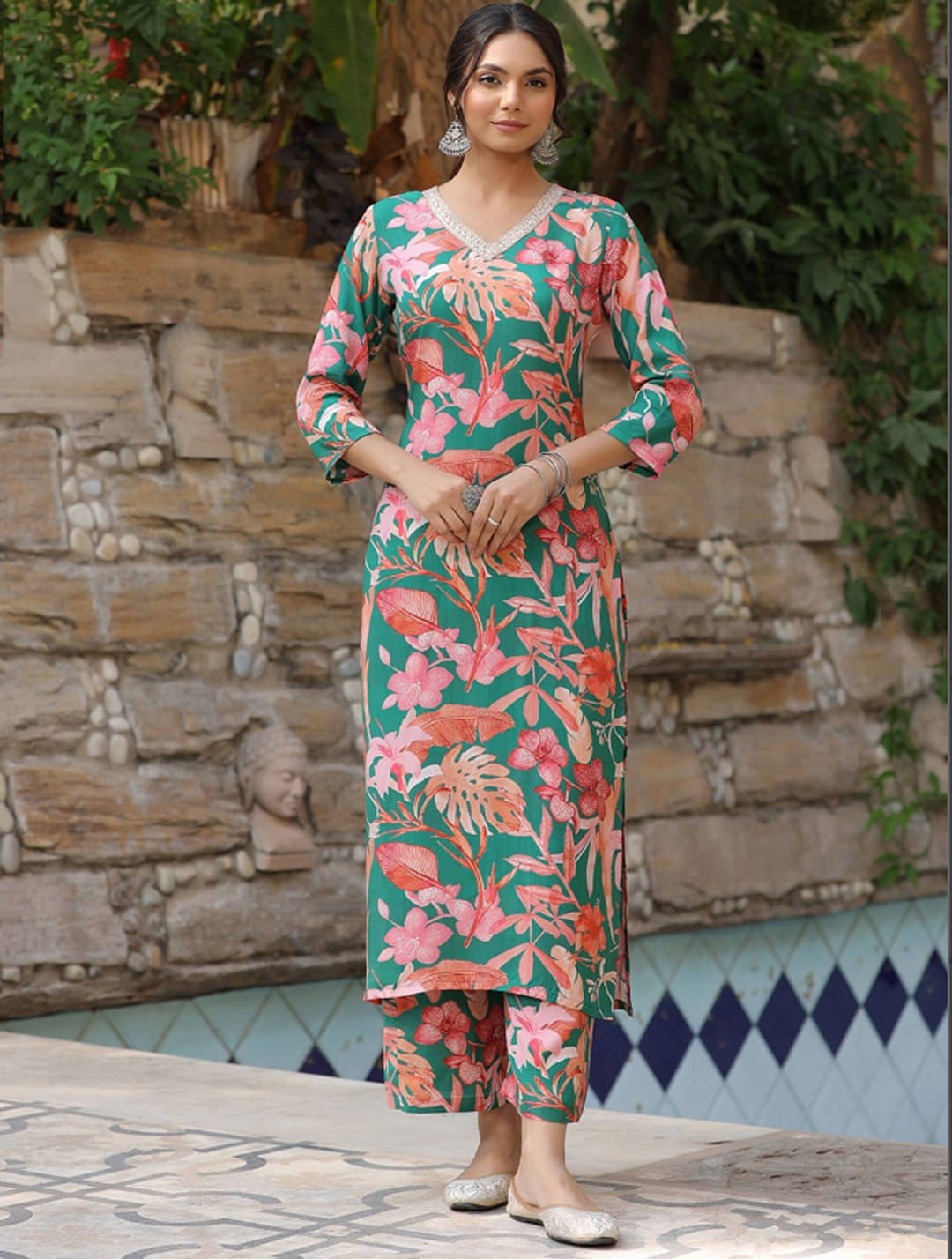     			Royal Export Viscose Printed Kurti With Palazzo Women's Stitched Salwar Suit - Green ( Pack of 1 )