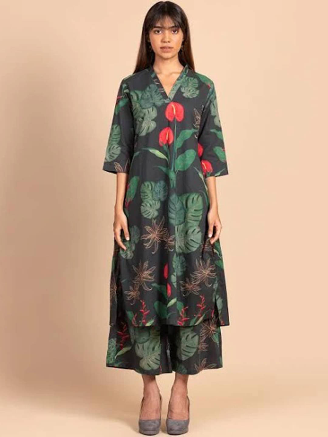 Royal Export Viscose Printed Kurti With Palazzo Women's Stitched Salwar Suit - Dark Green ( Pack of 1 ) Royal Export Viscose Printed Kurti With Palazzo Women's Stitched Salwar Suit - Dark Green ( Pack of 1 )