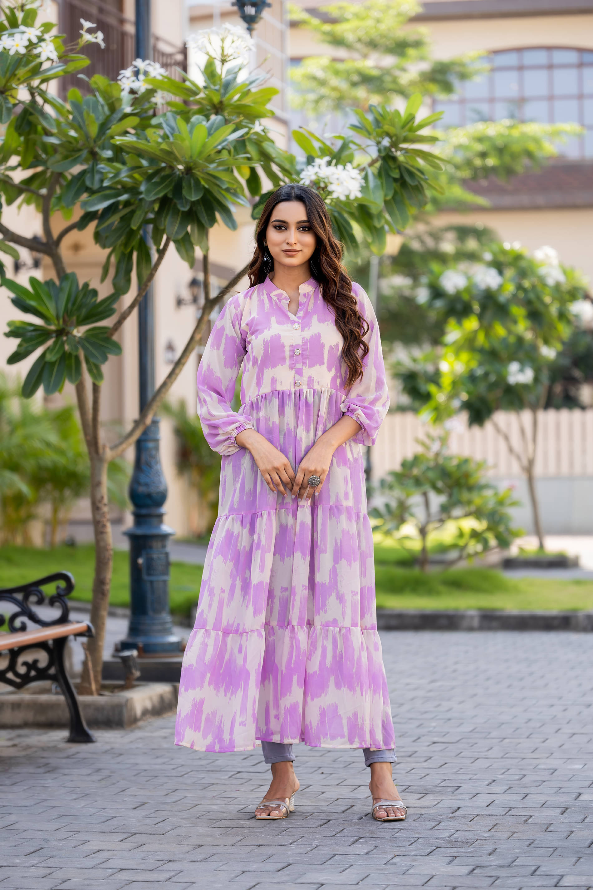 SARINKU Pack of 1 Georgette Dyed Front Slit Women's Kurti - ( Purple ) SARINKU Pack of 1 Georgette Dyed Front Slit Women's Kurti - ( Purple )