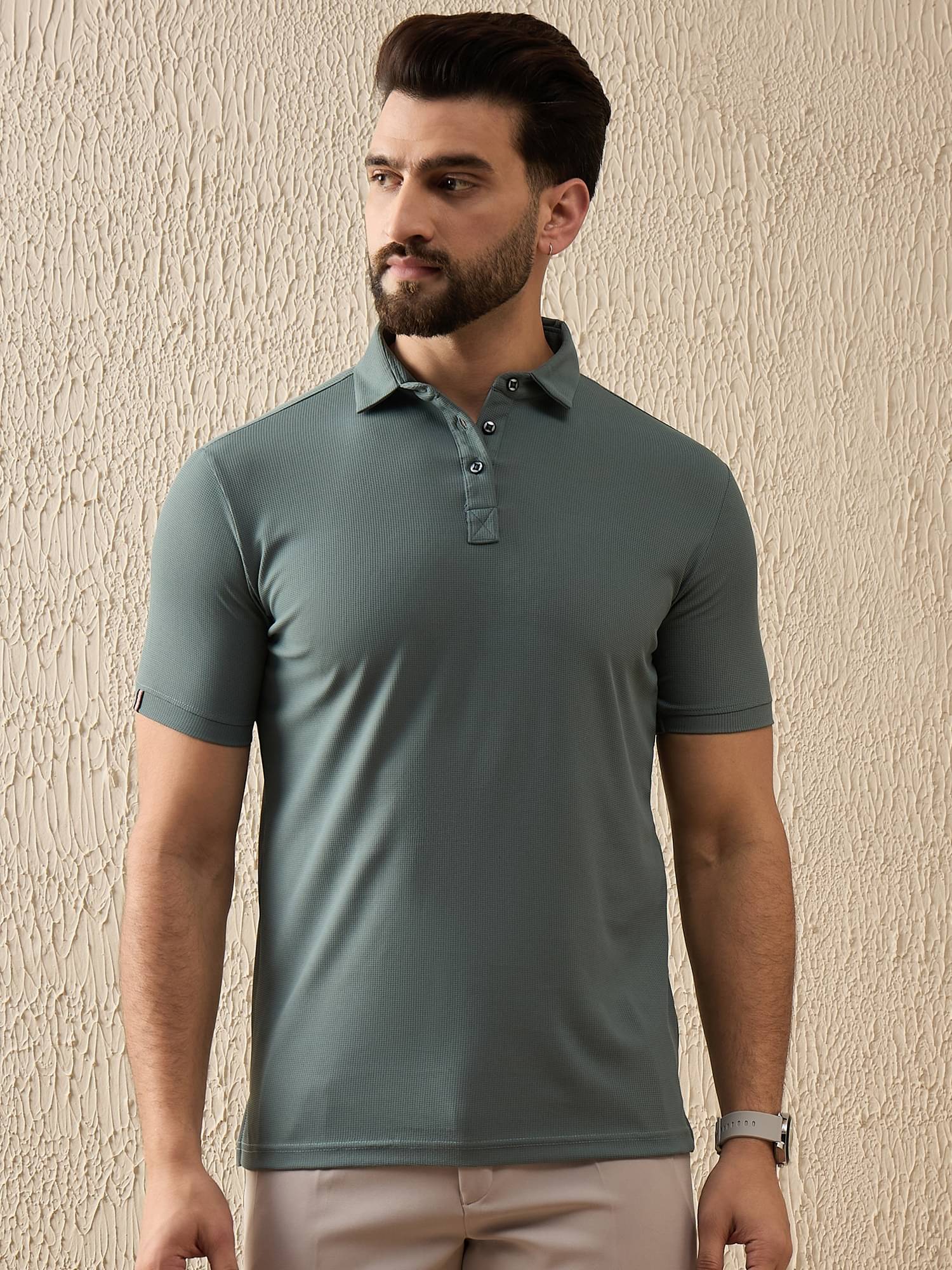     			Uth Republic Pack of 1 Cotton Blend Regular Fit Solid Half Sleeves Men's Polo T Shirt ( Olive Green )