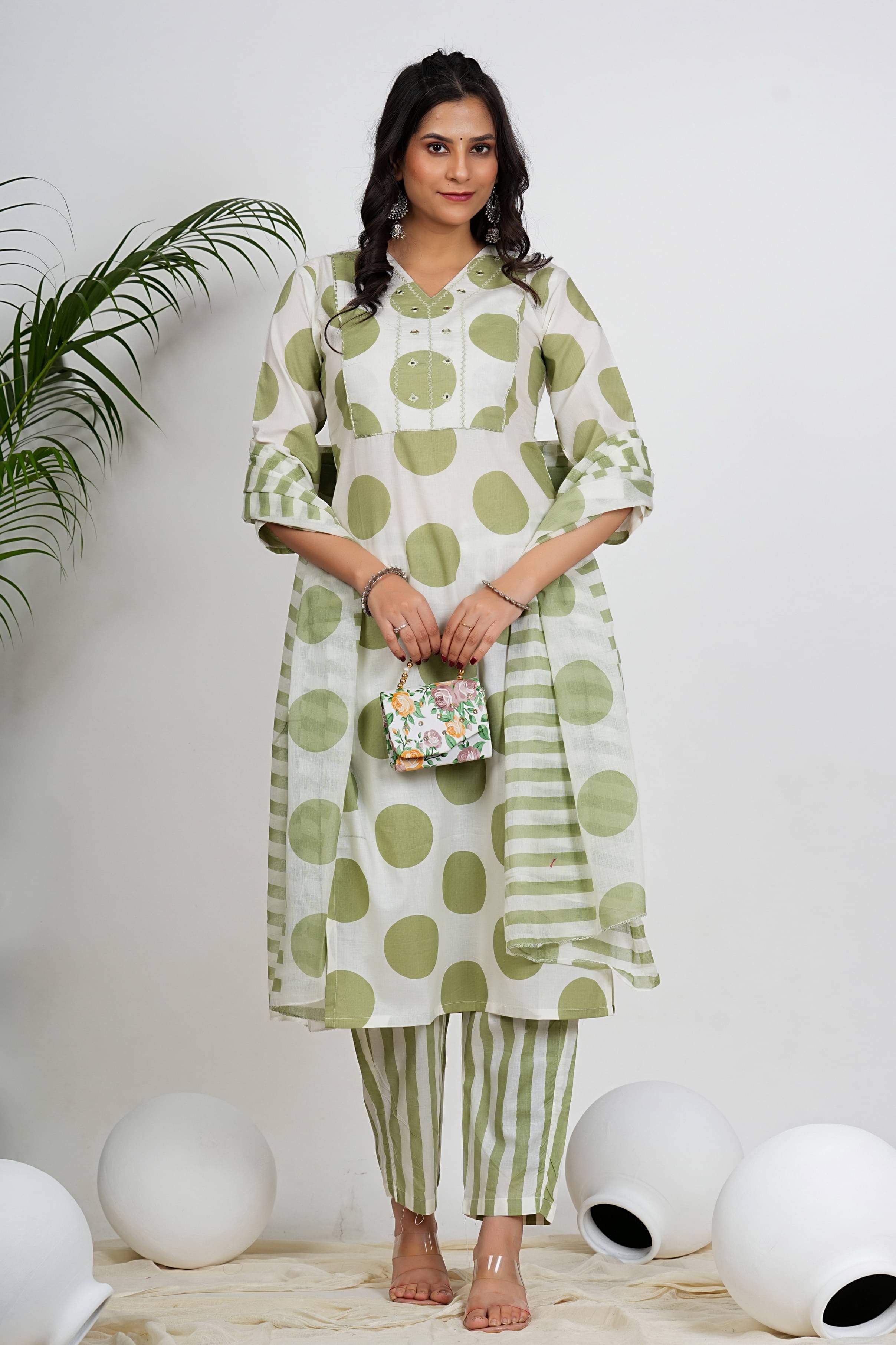 Vbuyz Cotton Printed Kurti With Pants Women's Stitched Salwar Suit - White ( Pack of 1 ) Vbuyz Cotton Printed Kurti With Pants Women's Stitched Salwar Suit - White ( Pack of 1 )
