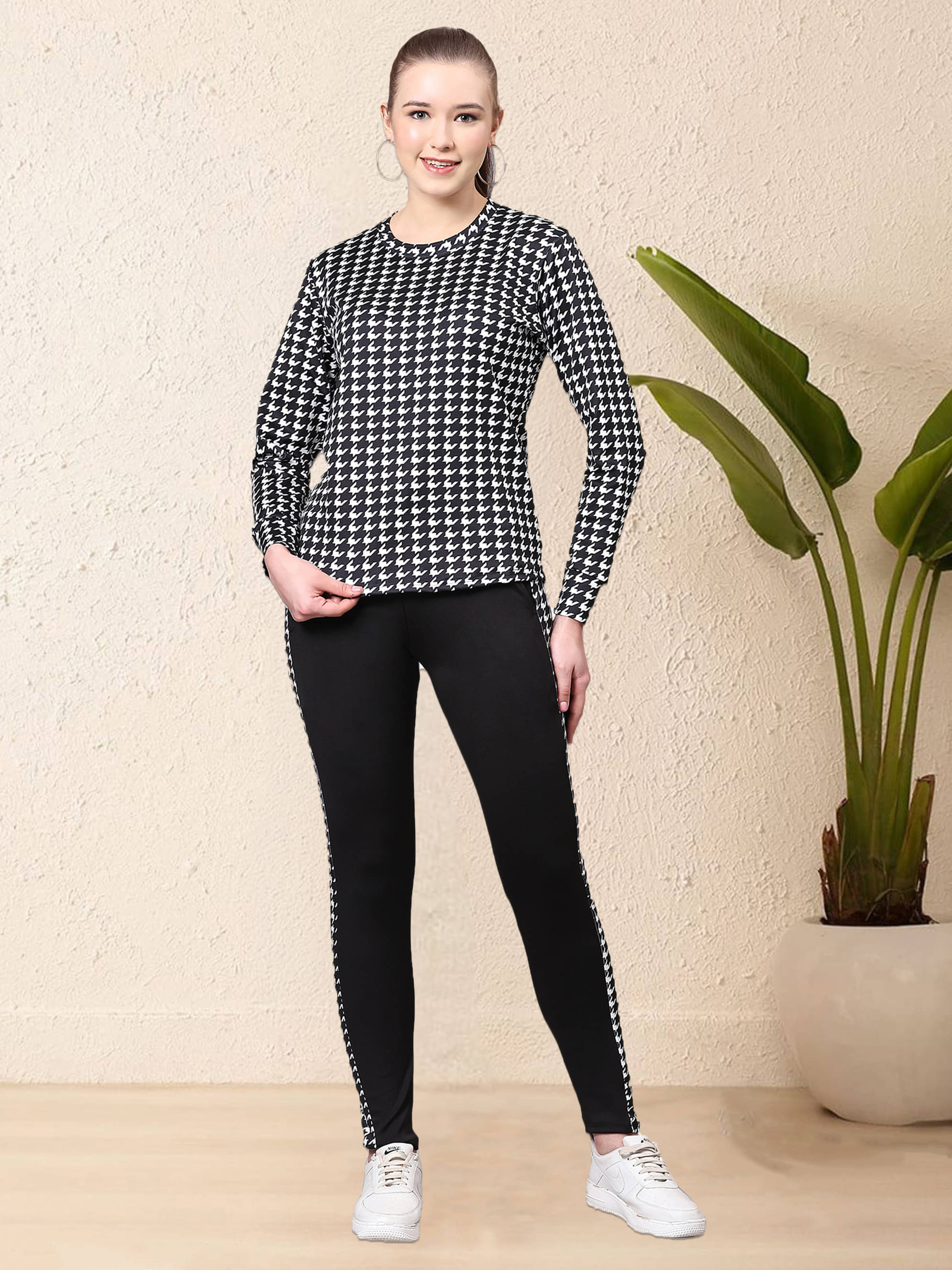     			DTR FASHION Multi Cotton Blend Striped Tracksuit - Pack of 1