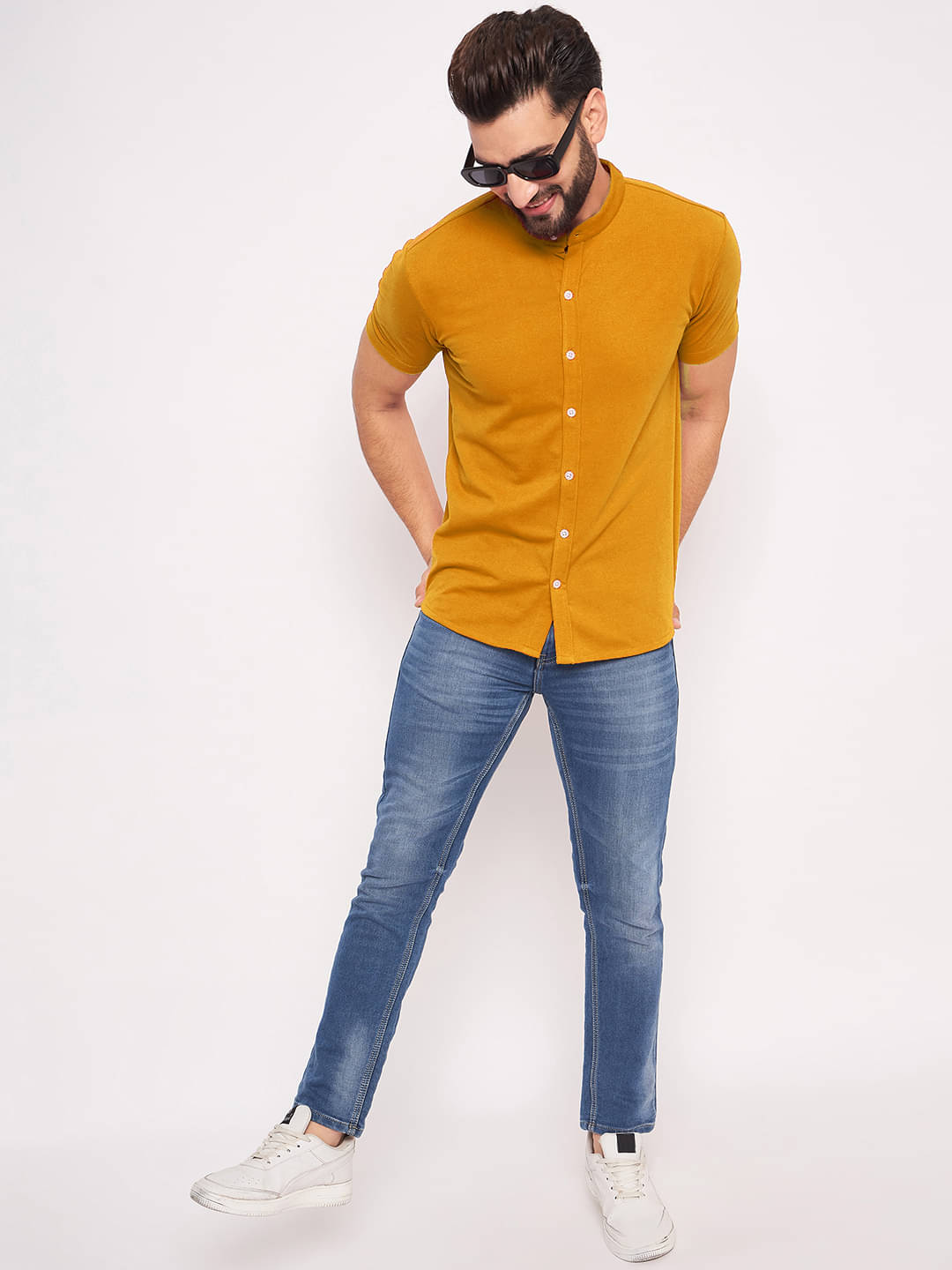     			GET GOLF Cotton Blend Regular Fit Solids Half Sleeves Men's Casual Shirt - Gold ( Pack of 1 )