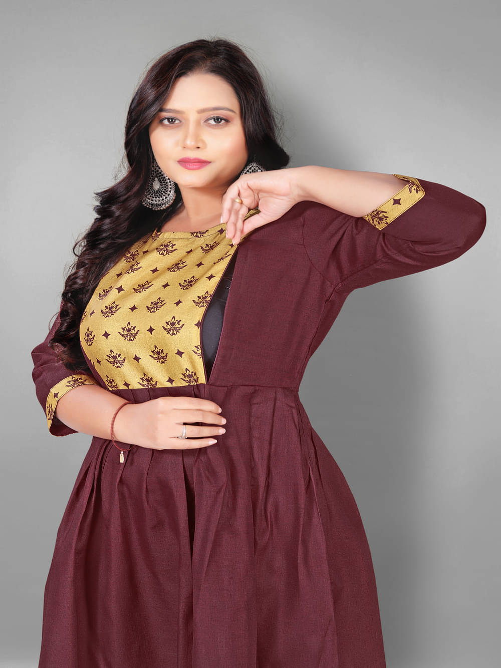 Hetsa Maroon Cotton Blend Maternity Kurta Hetsa Maroon Cotton Blend Maternity Kurta