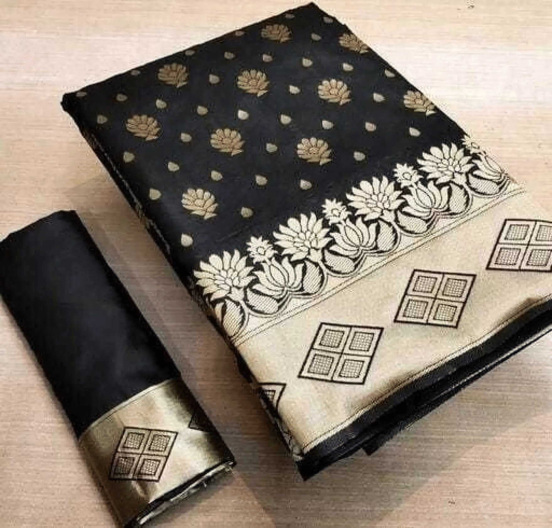 NENCY FASHIONS Kanjivaram Silk Woven Saree With Unstitched Blouse Piece ( Navy Blue ) - Sarees | Buy online on ZillyBuy