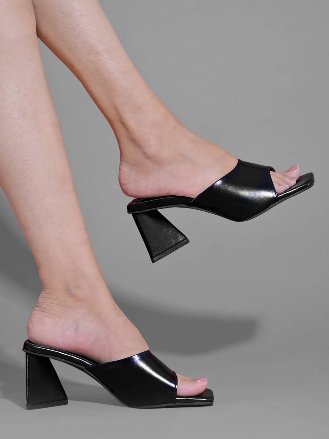 Shoetopia Black Women's Slip On Heels Shoetopia Black Women's Slip On Heels