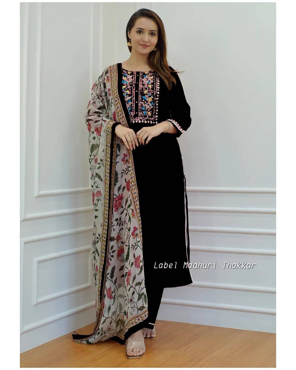    			piludi Viscose Embroidered Kurti With Pants Women's Stitched Salwar Suit - Black ( Pack of 1 )