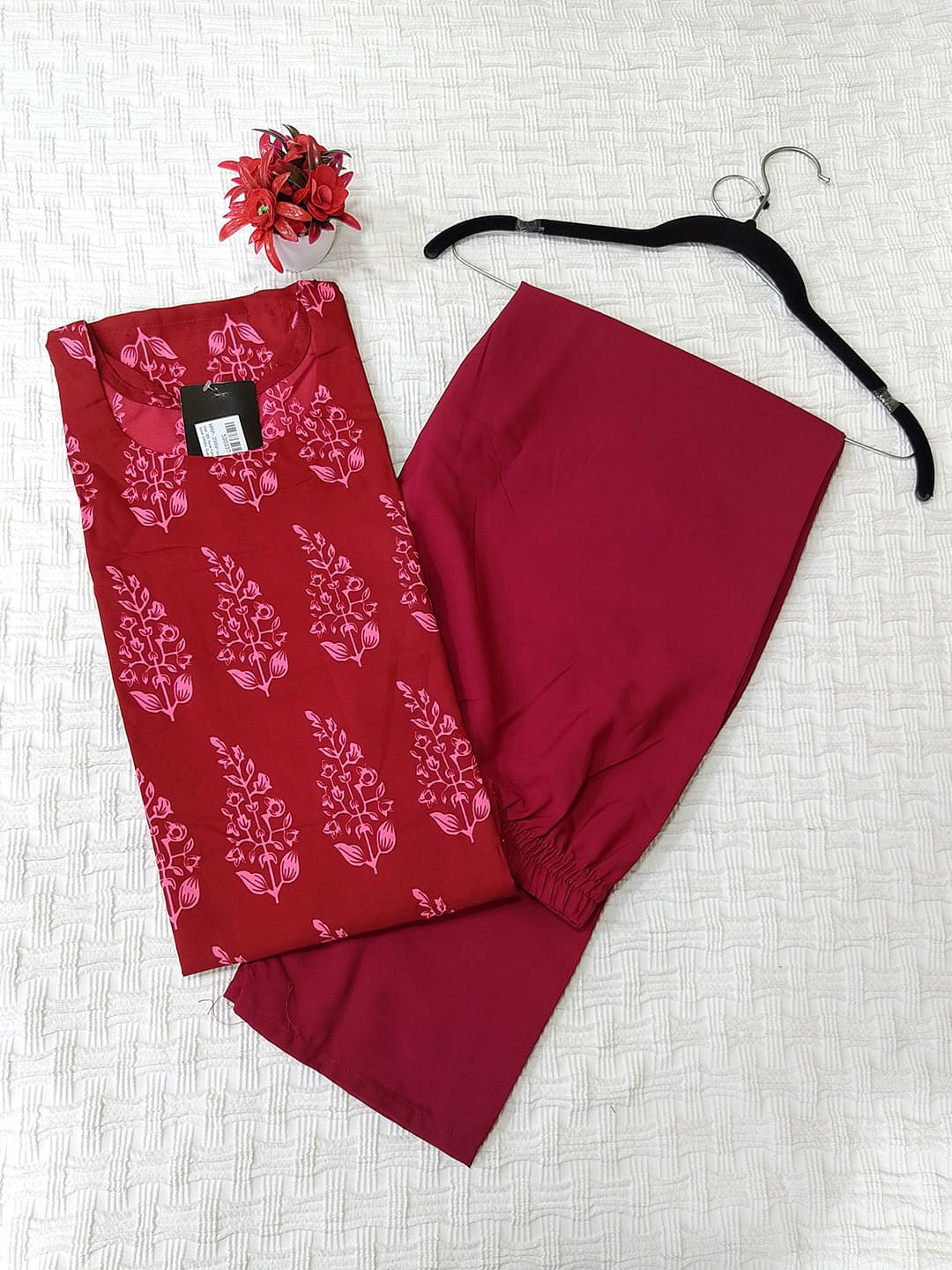     			1 Stop Fashion Crepe Printed Kurti With Pants Women's Stitched Salwar Suit - Red ( Pack of 1 )
