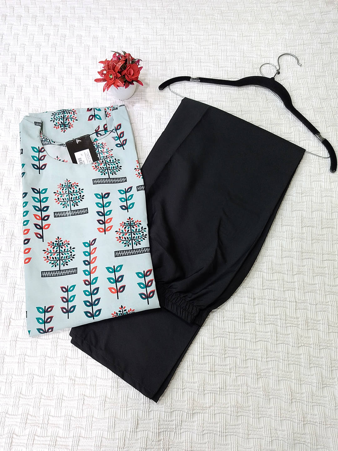 1 Stop Fashion Crepe Printed Kurti With Pants Women's Stitched Salwar Suit - Grey ( Pack of 1 )     			1 Stop Fashion Crepe Printed Kurti With Pants Women's Stitched Salwar Suit - Grey ( Pack of 1 )