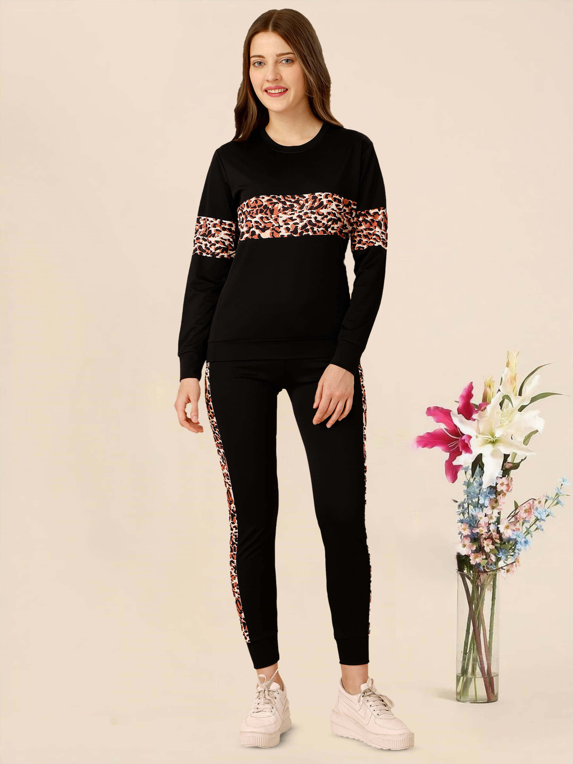     			DTR FASHION Black Cotton Blend Striped Tracksuit - Pack of 1