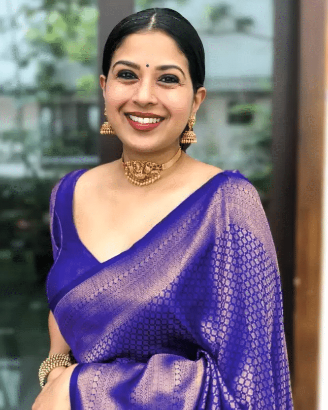 NENCY FASHIONS Banarasi Silk Woven Saree With Unstitched Blouse Piece ( Blue ) NENCY FASHIONS Banarasi Silk Woven Saree With Unstitched Blouse Piece ( Blue )