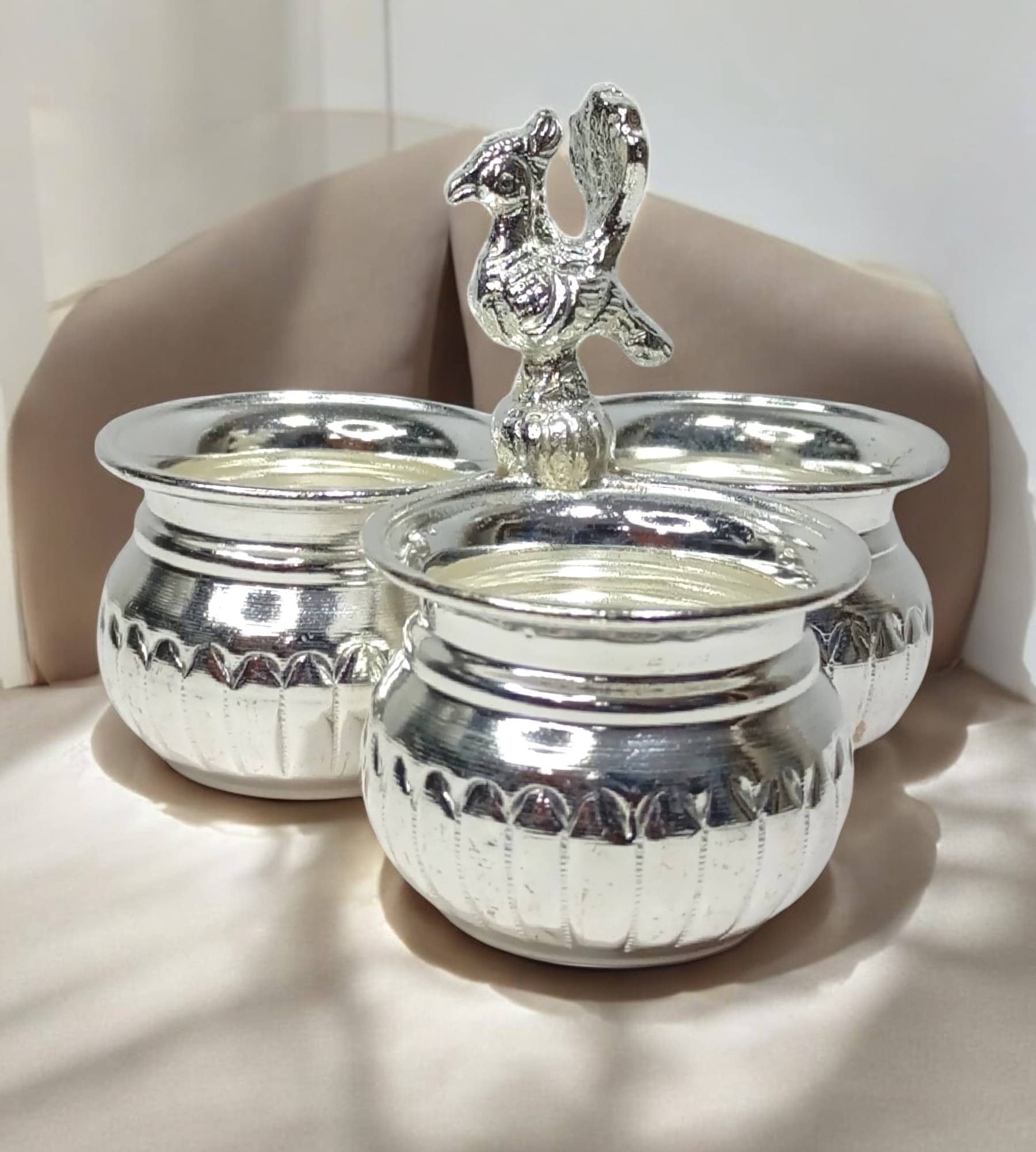     			Sigaram Brass 4x3 Inch 3 Cup Panchwala Kum Kum Bharani Cup For Home Pooja Decore K4489