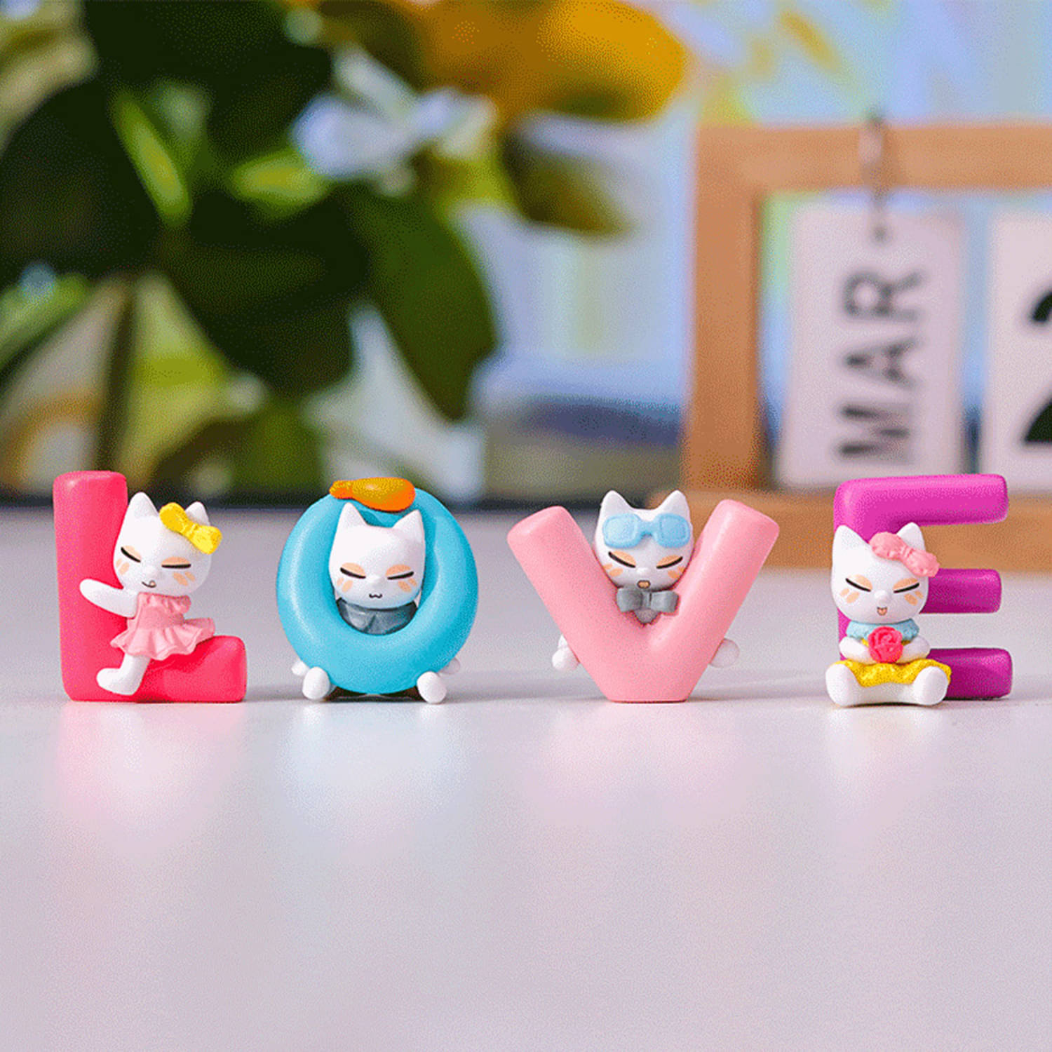 Flenzy Figurine 3.2 cm - Pack of 4 Flenzy Figurine 3.2 cm - Pack of 4