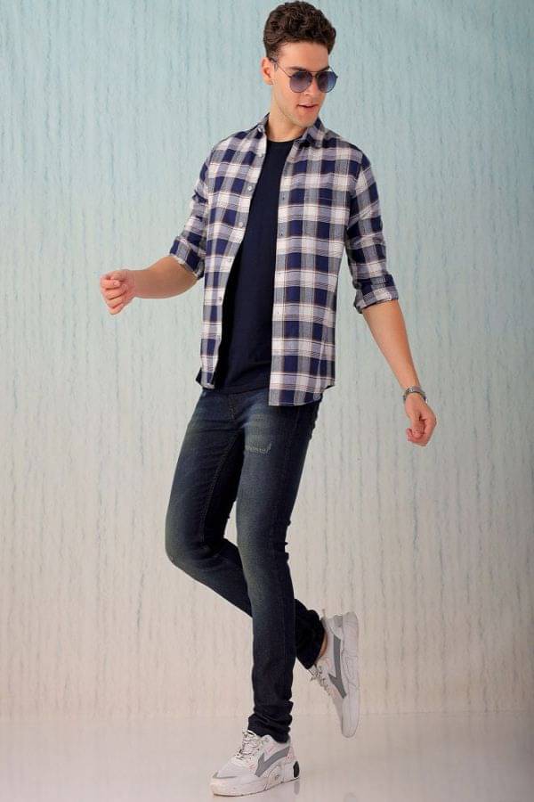 HARDSODA Slim Fit Clean Look Men's Jeans - Blue ( Pack of 1 )     			HARDSODA Slim Fit Clean Look Men's Jeans - Blue ( Pack of 1 )