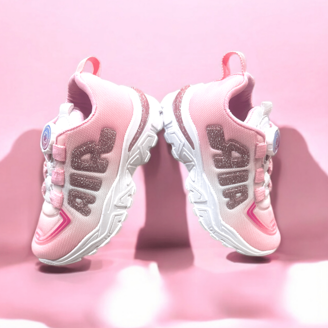     			ICONIC ME - Pink Girl's Sneakers ( 1 Pair )