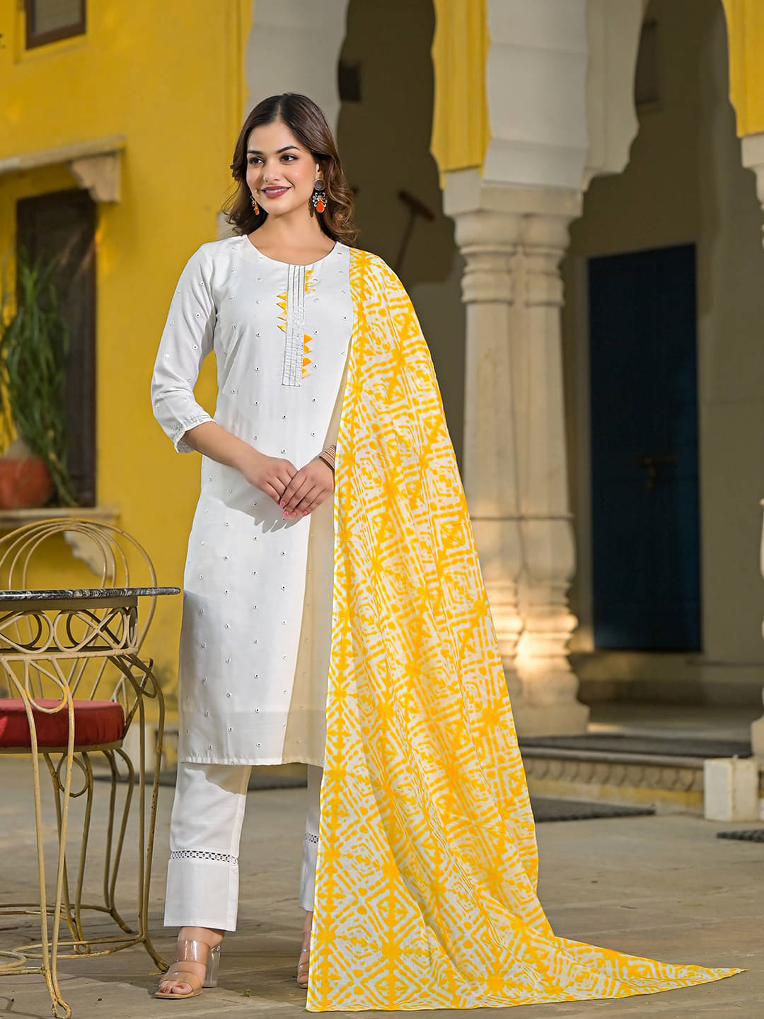     			Vaamsi Rayon Embellished Kurti With Pants Women's Stitched Salwar Suit - Yellow ( Pack of 1 )