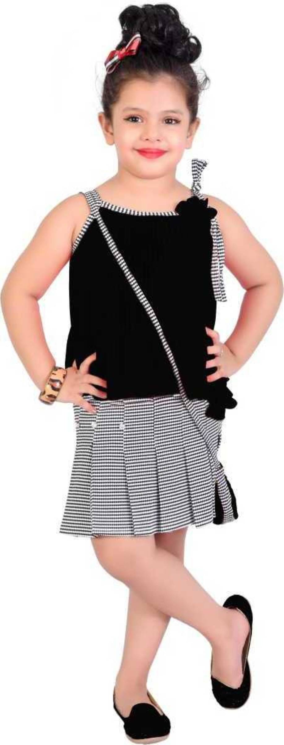     			9stiches Pack of 1 Girls Georgette T-shirt & Skirt ( Black )