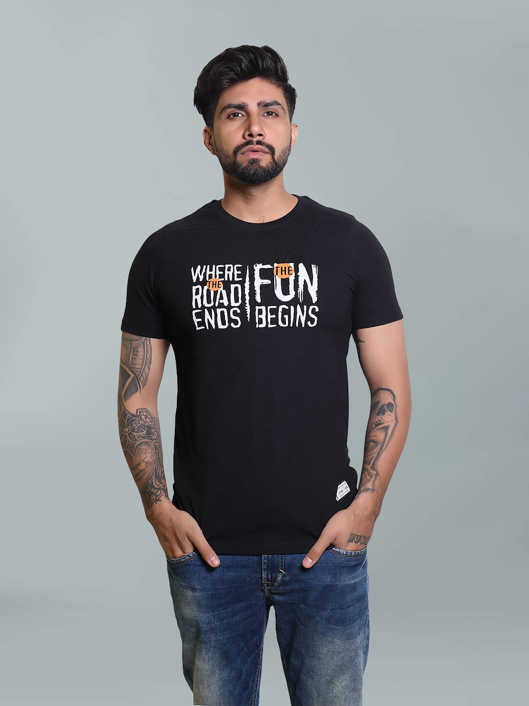     			STARFOX Cotton Blend Regular Fit Printed Half Sleeves Men's Round T-Shirt - Black ( Pack of 1 )