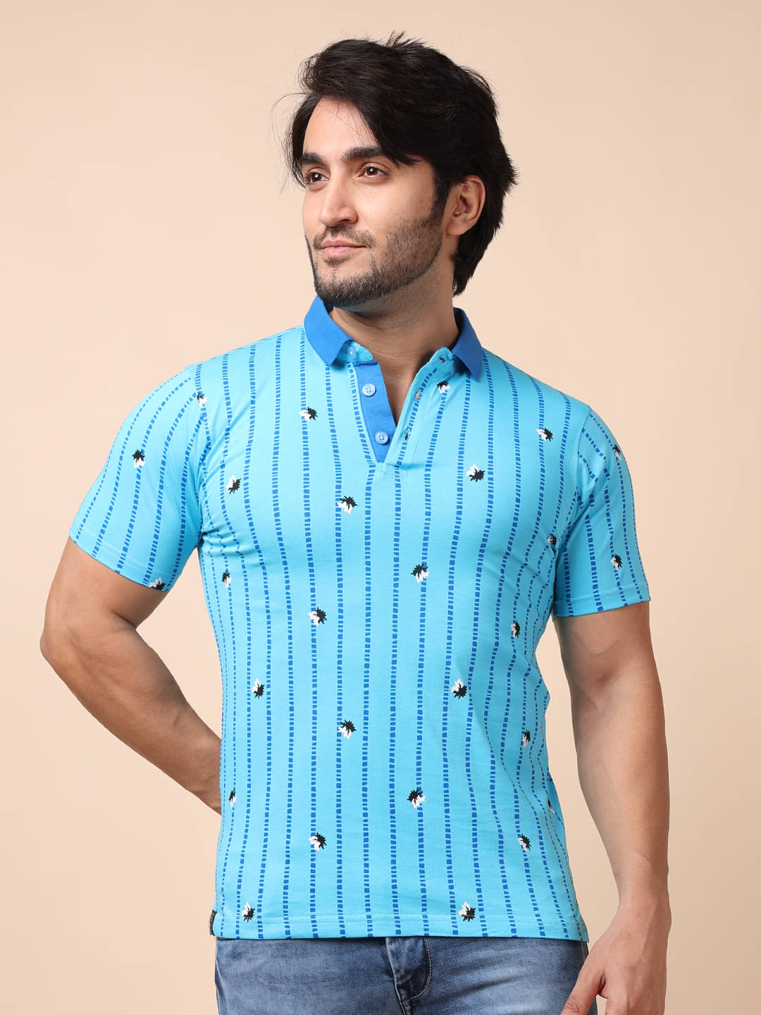 BERRYBLUES Cotton Blend Regular Fit Printed Half Sleeves Men's V-Neck T-Shirt - Sky Blue ( Pack of 1 ) BERRYBLUES Cotton Blend Regular Fit Printed Half Sleeves Men's V-Neck T-Shirt - Sky Blue ( Pack of 1 )