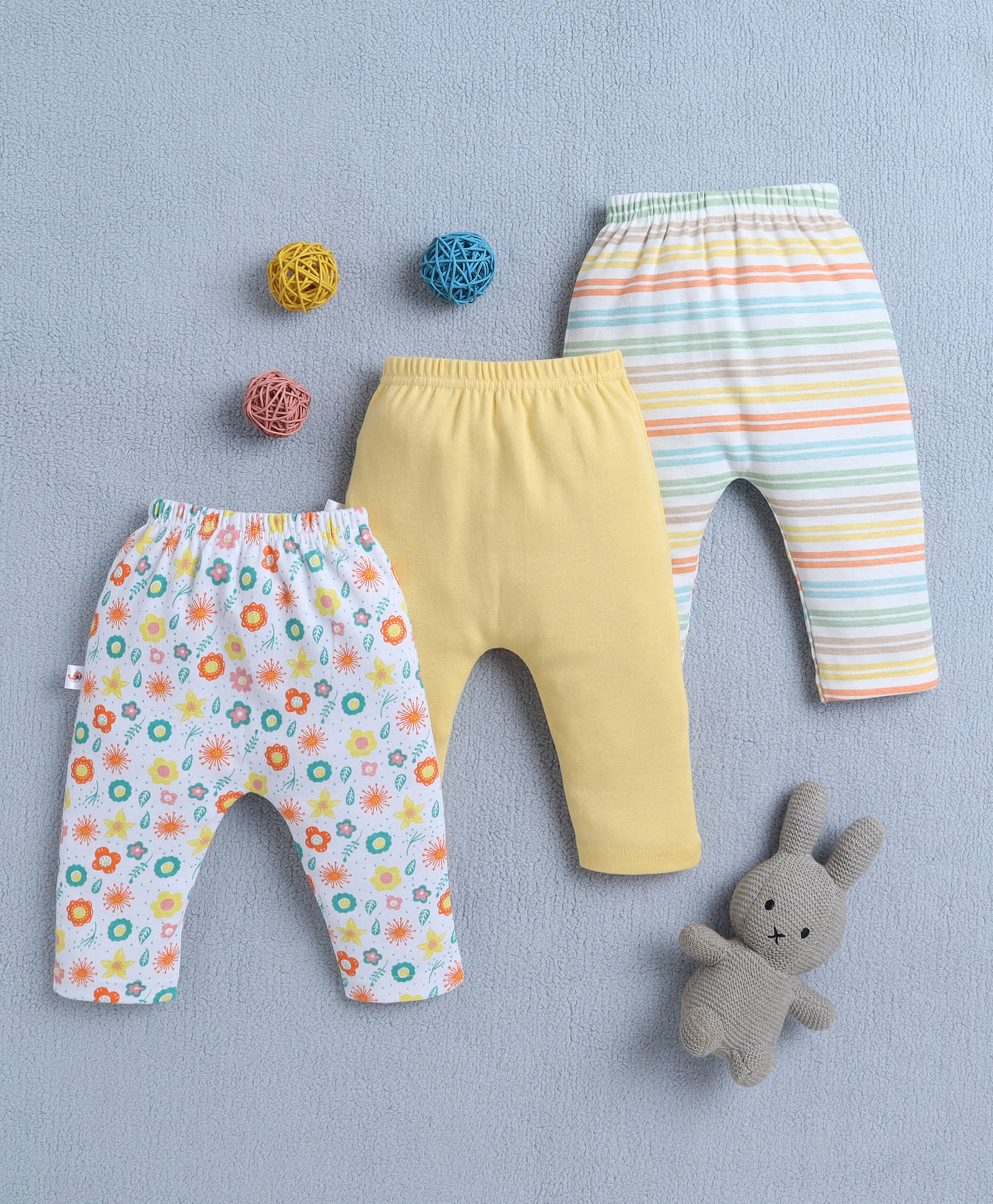     			BUMZEE Pack of 3 Baby Girls Cotton Legging ( Yellow )