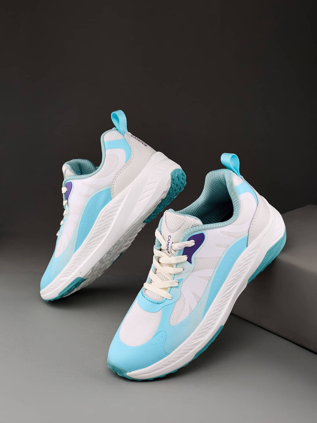     			Campus - Green Women's Running Shoes