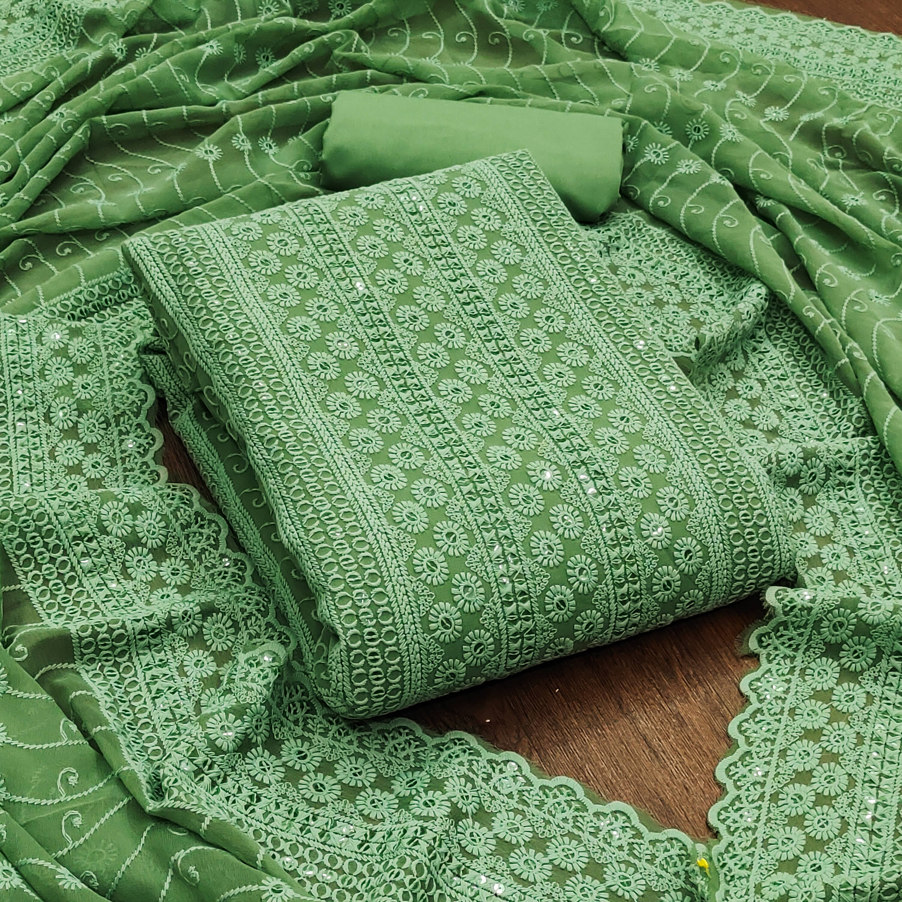     			Nayanthara Trends Unstitched Georgette Embroidered Dress Material - Green ( Pack of 1 )