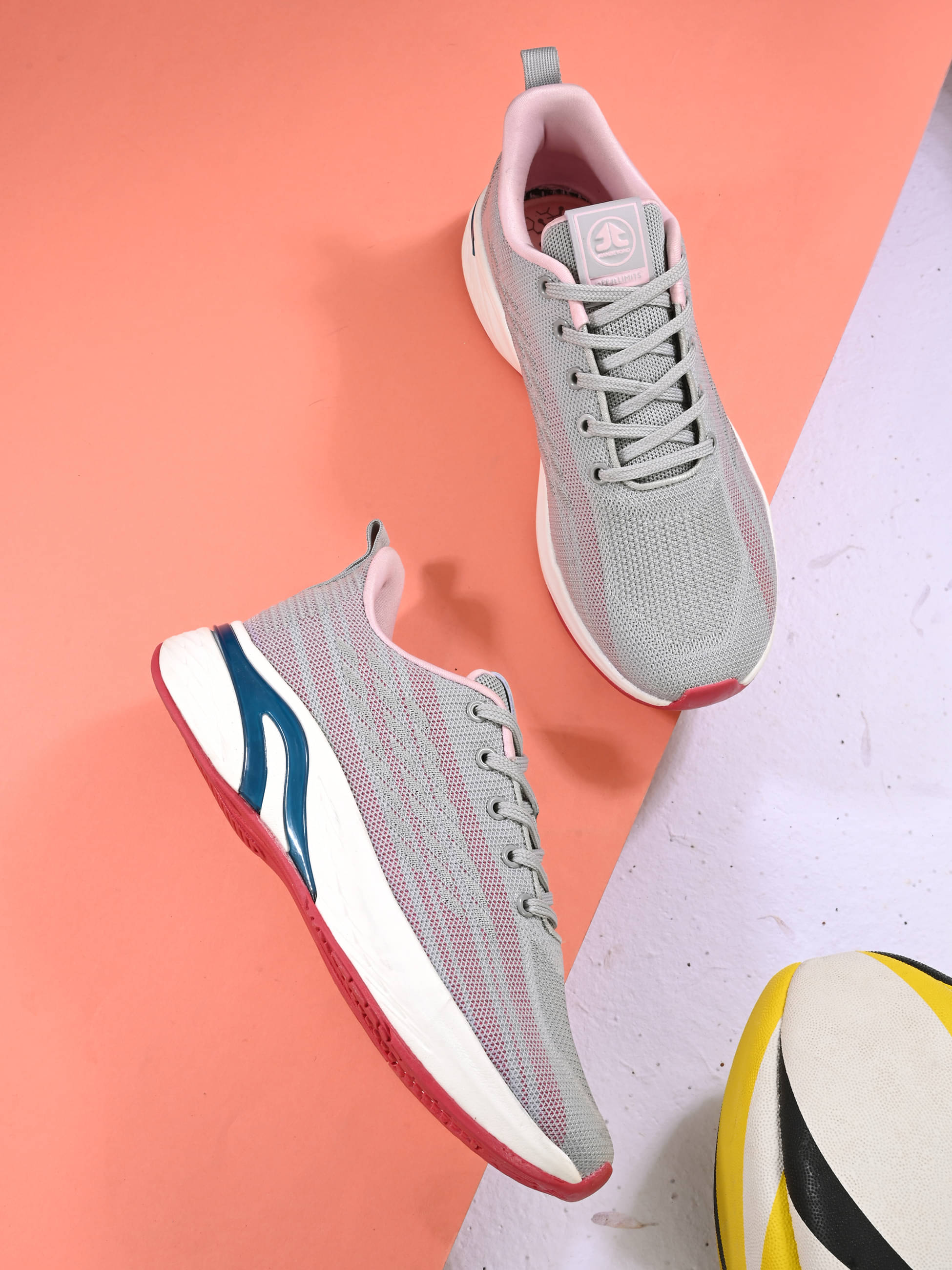 OFF LIMITS - Light Grey Women's Running Shoes OFF LIMITS - Light Grey Women's Running Shoes