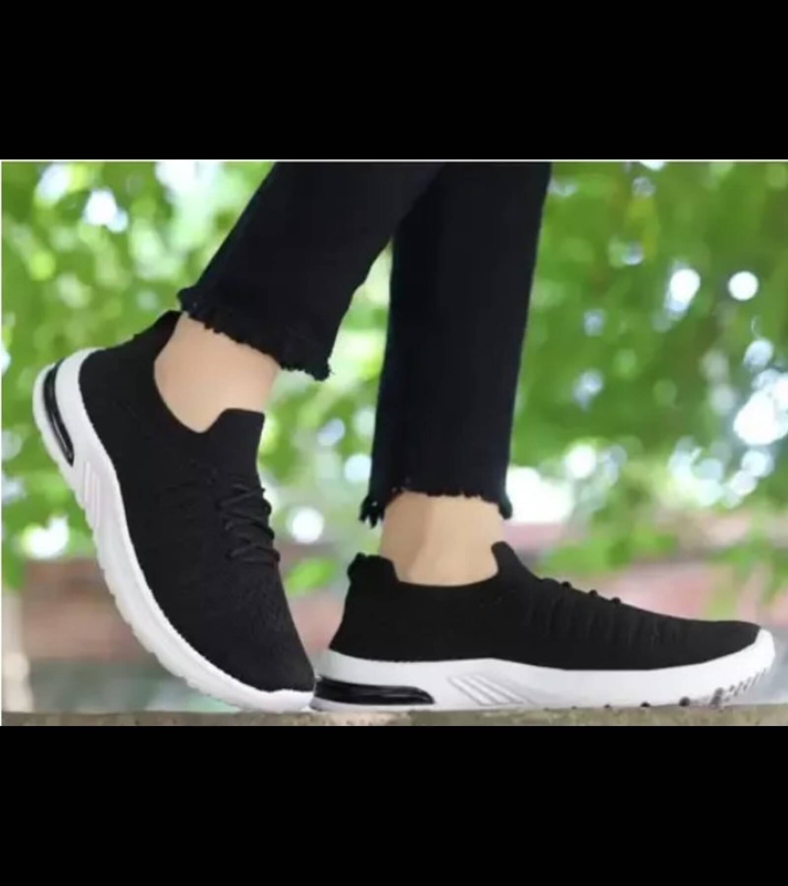     			Seafoot Black Women's Sneakers
