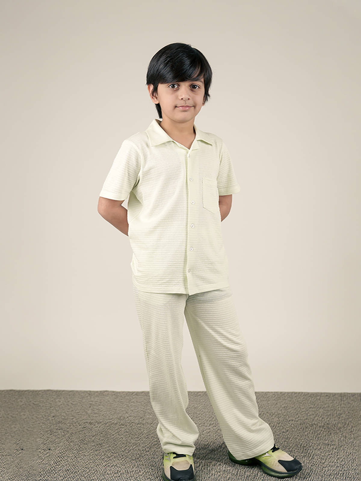     			Be Awara Pack of 1 Baby Boys Cotton Shirt & Pants Set ( Green )